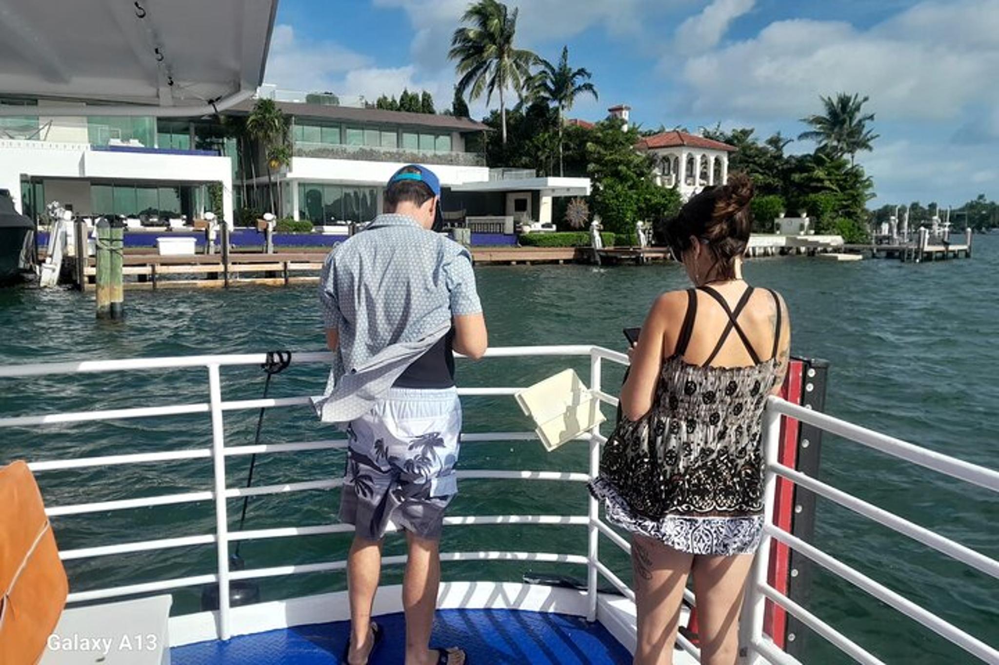 Miami Snorkeling Tour from Bayside Market Place - Image 4