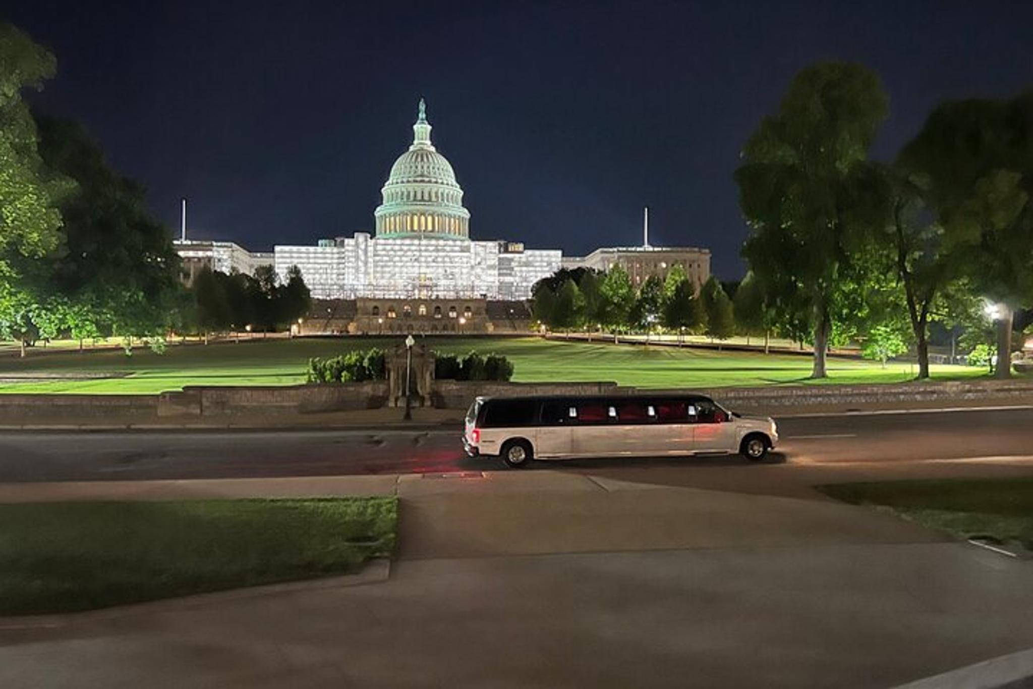 Washington DC Private Limo Tour - Image 6