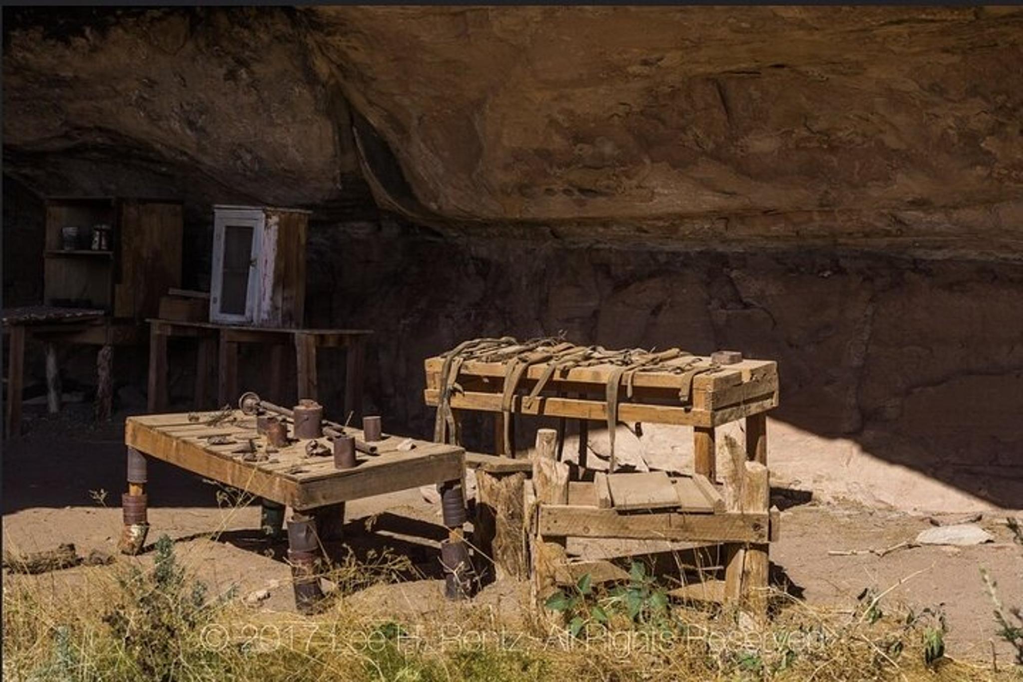 Canyonlands Needles Chesler Park Hiking Tour - Image 6