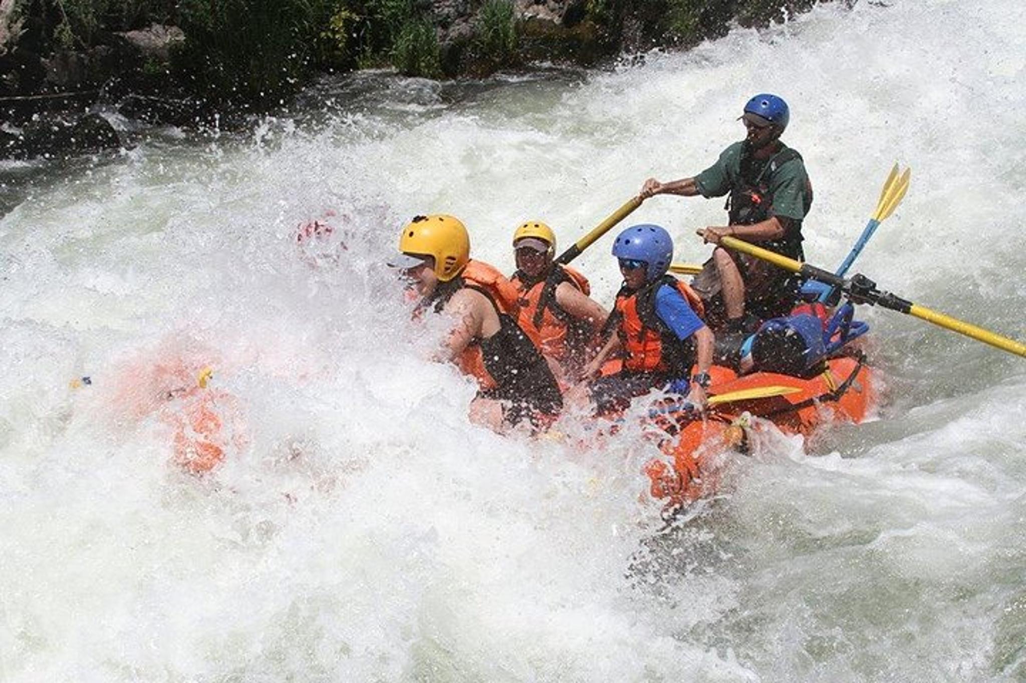 Ashland Whitewater Rafting on Rogue River 5 hr - Image 2