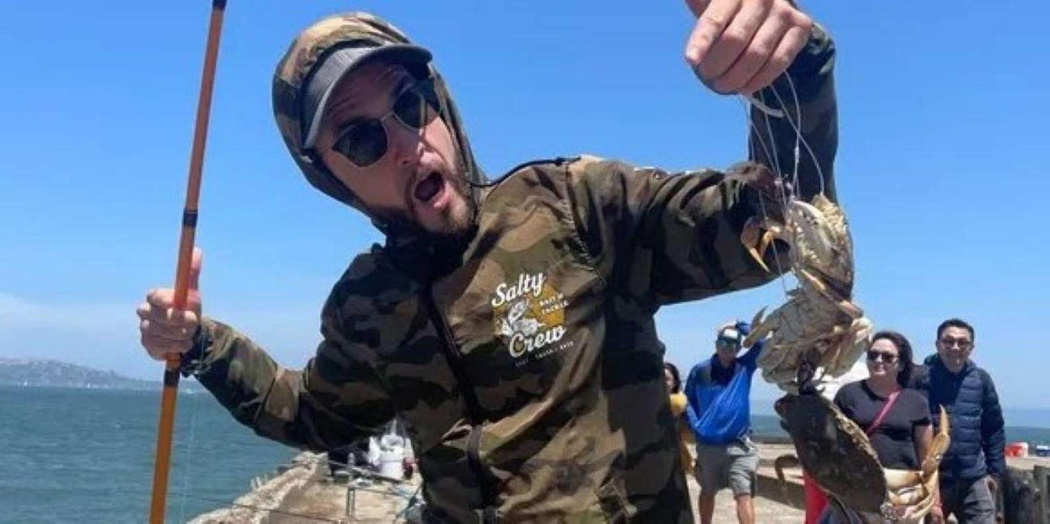 San Francisco Crab & Cook Under the Golden Gate Bridge - Image 2