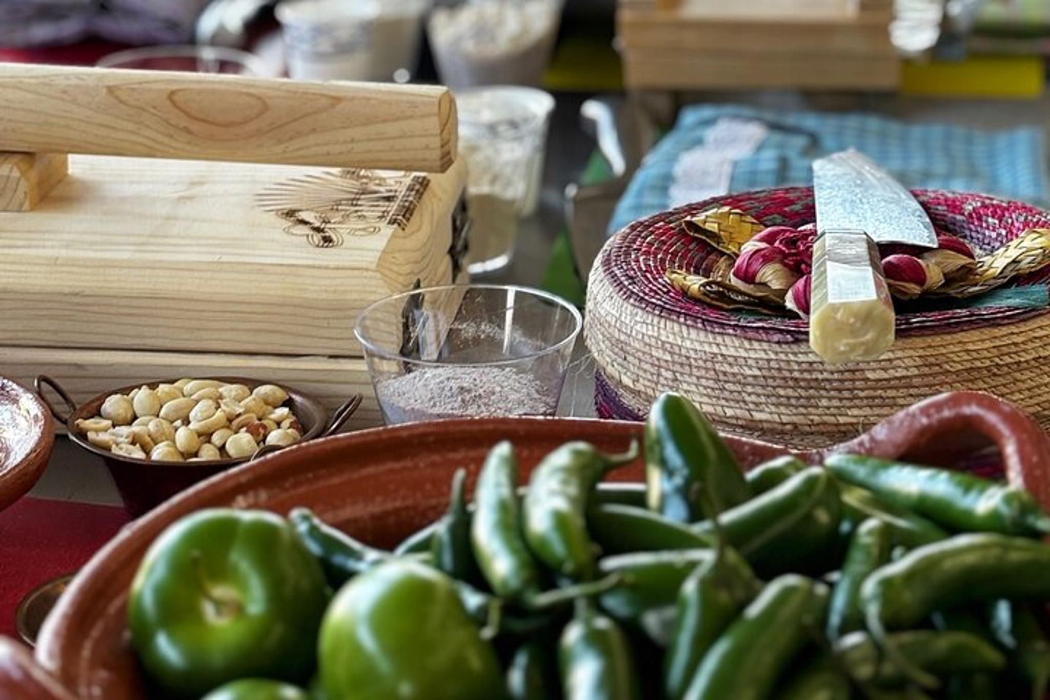 Las Vegas Mexican Salsa Cooking Experience - Image 5