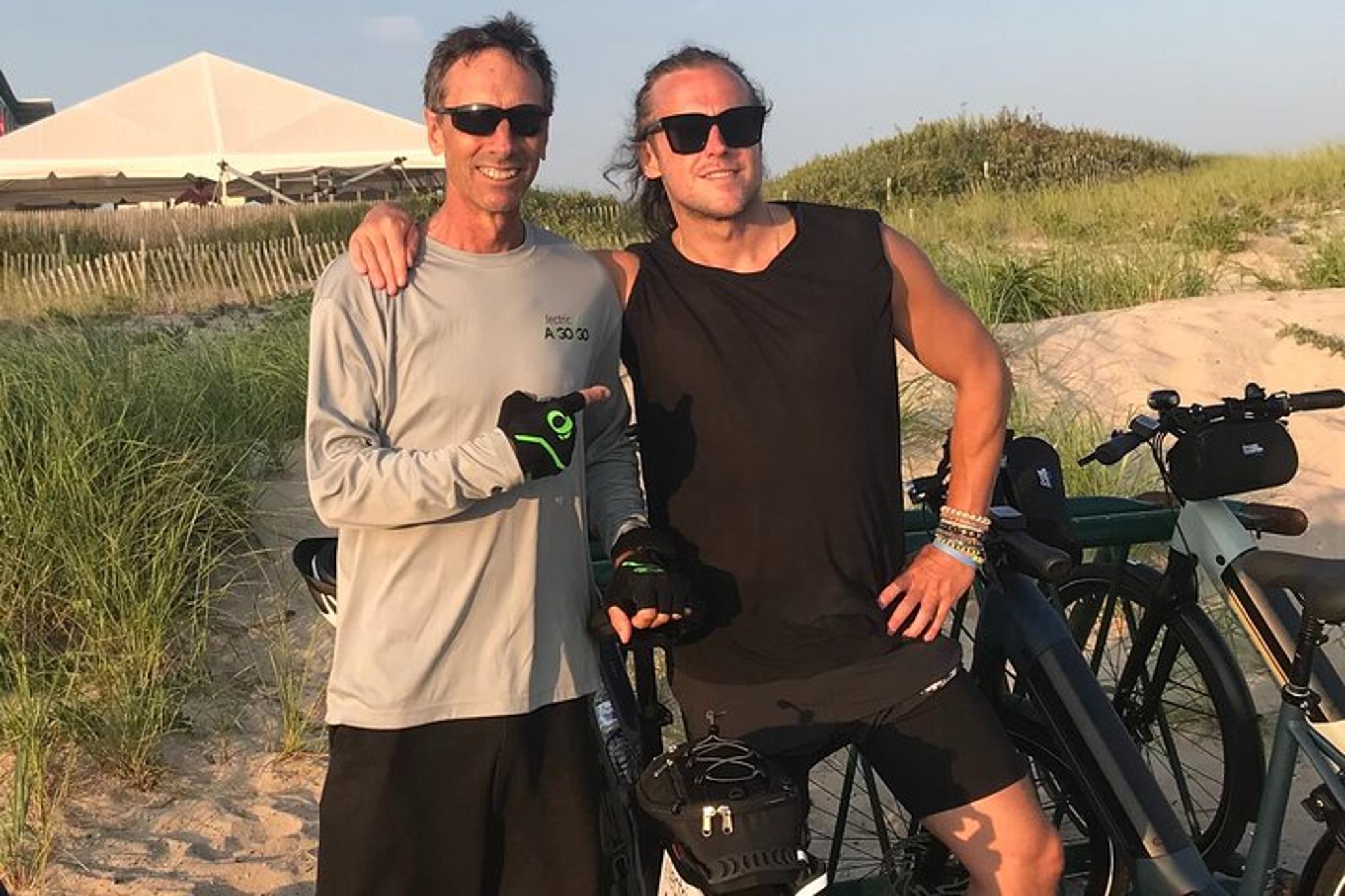 Sagaponack Electric Bike Tour at Sunset - Image 4