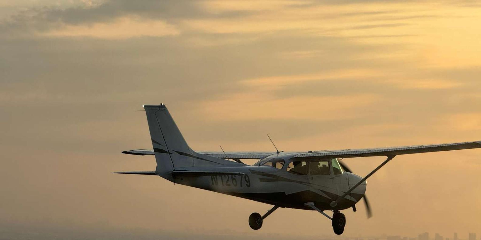 Miami Sunset Flight with Champagne - Image 5