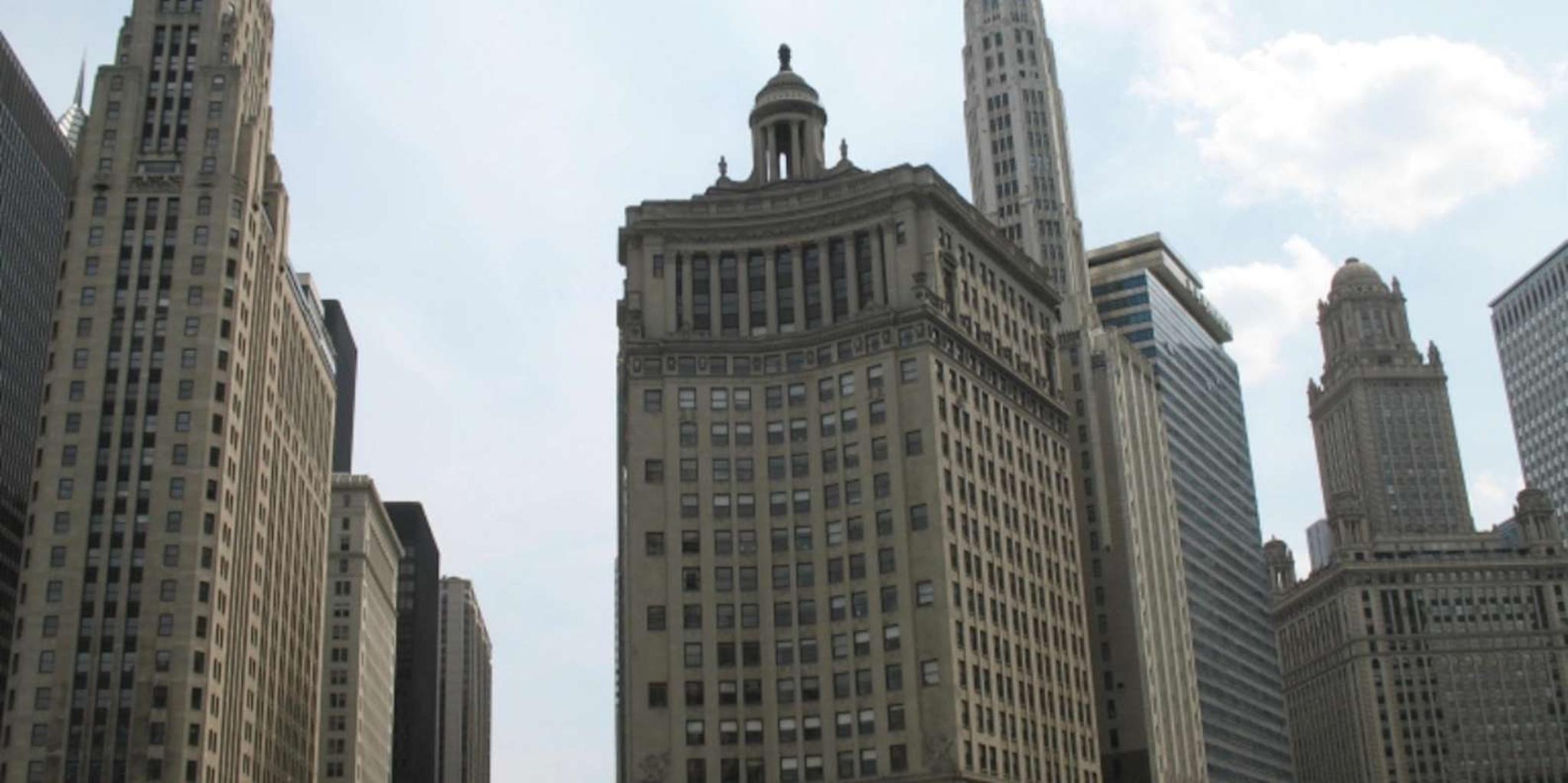 Chicago River Architecture Riverboat Tour 1.5 hr - Image 5