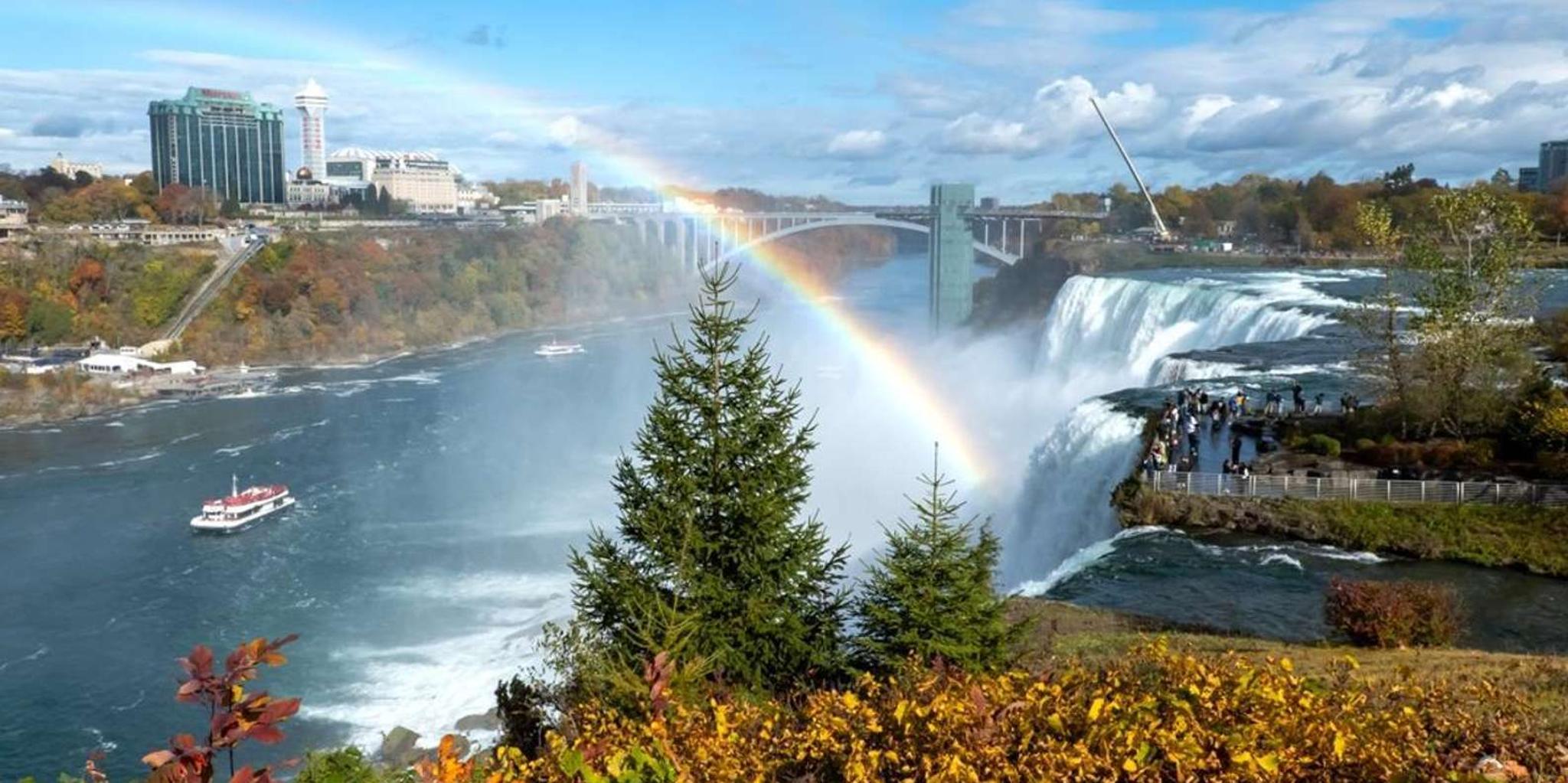 New York City Niagara Falls Tour with Maid of the Mist - Image 6