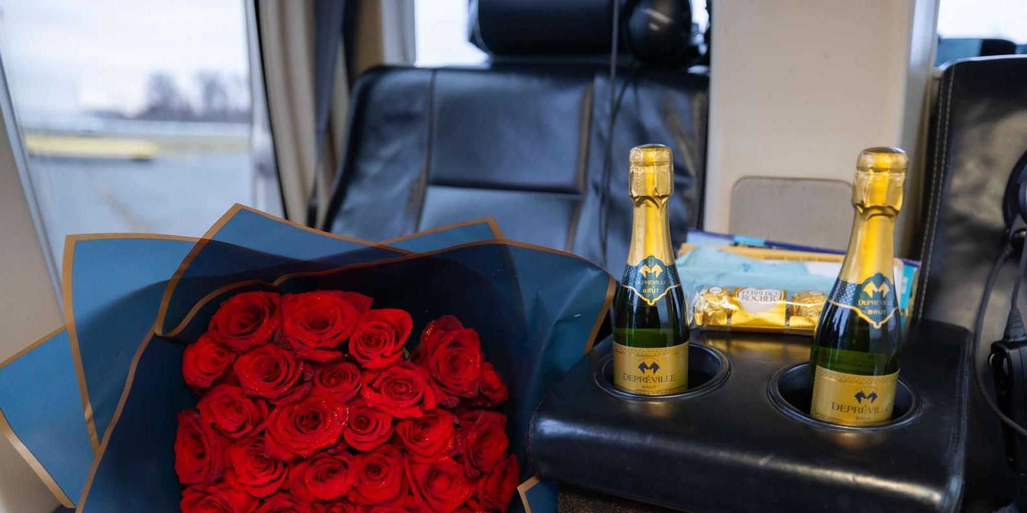 New York Helicopter Tour with Proposal Package 30 min - Image 2