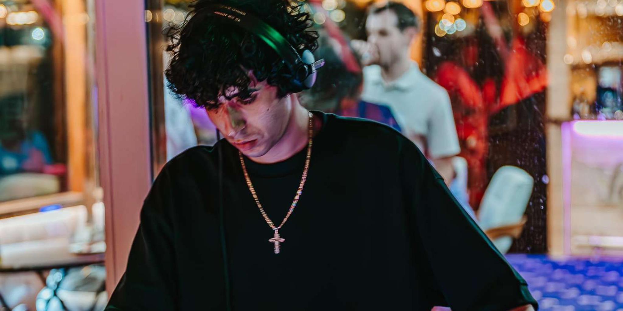 New York City Christmas Dinner Cruise - Image 3