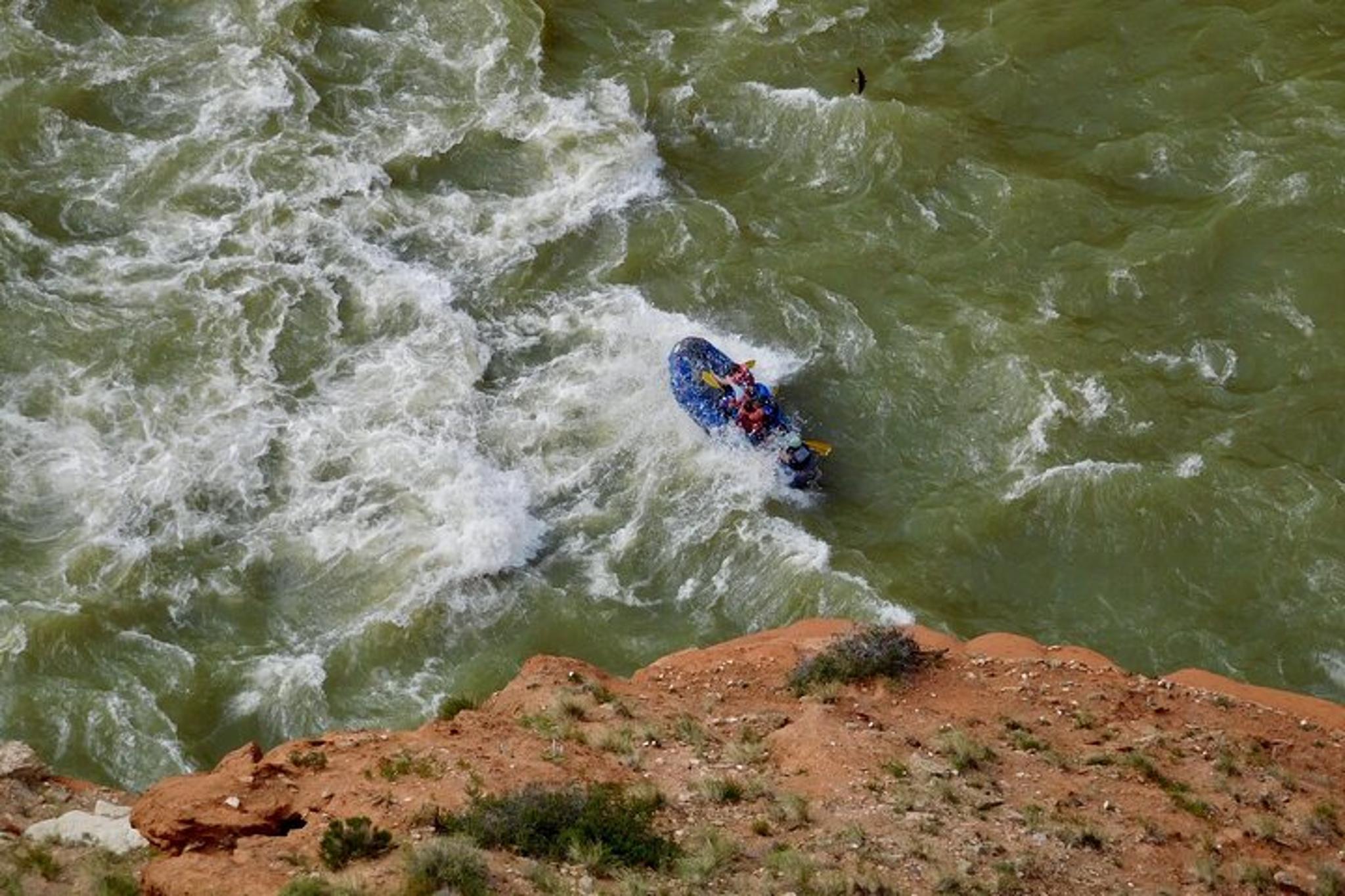 Cody Inflatable Kayak Tour on the Shoshone River - Image 2