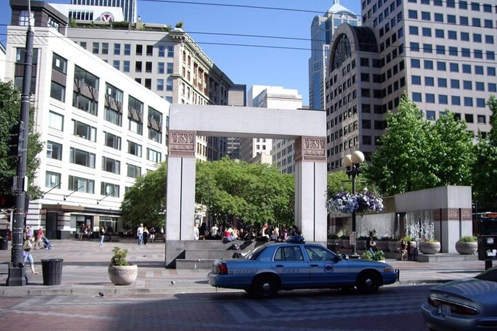 Seattle Scavenger Hunt By The Sound 90 min - Image 3