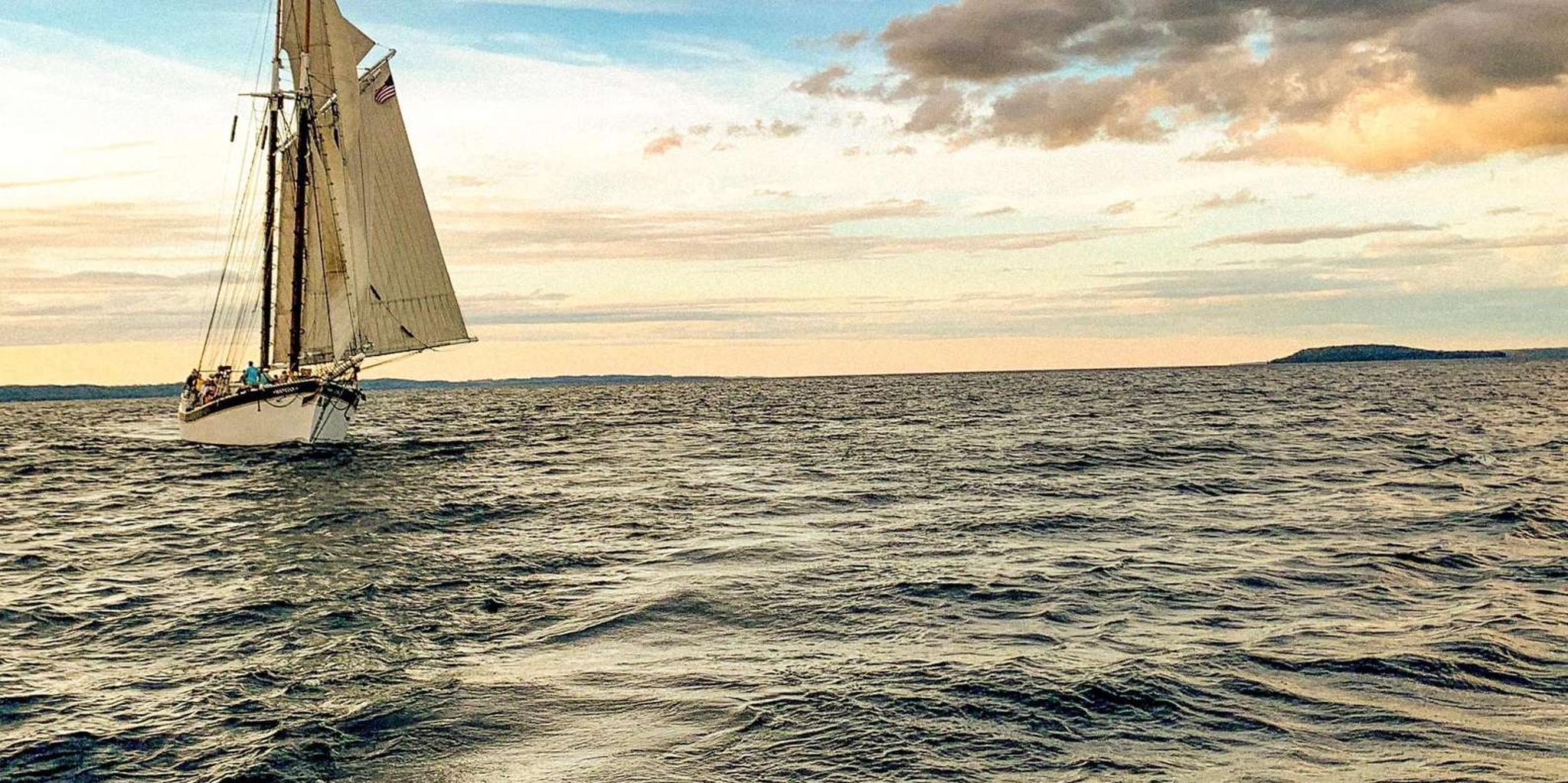 Traverse City Morning Sail with Anishinaabe Guide - Image 5