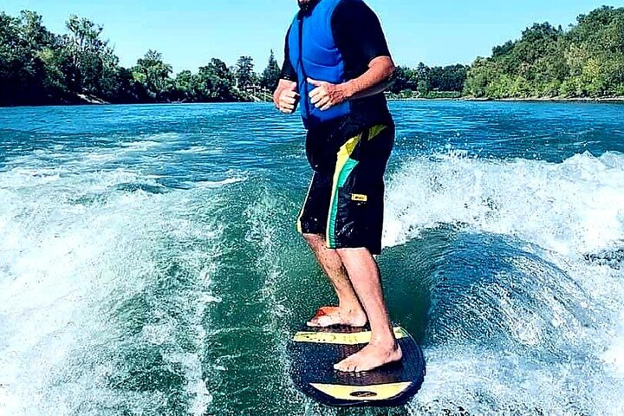 Sacramento Wakeboarding and Wakesurfing Full Day