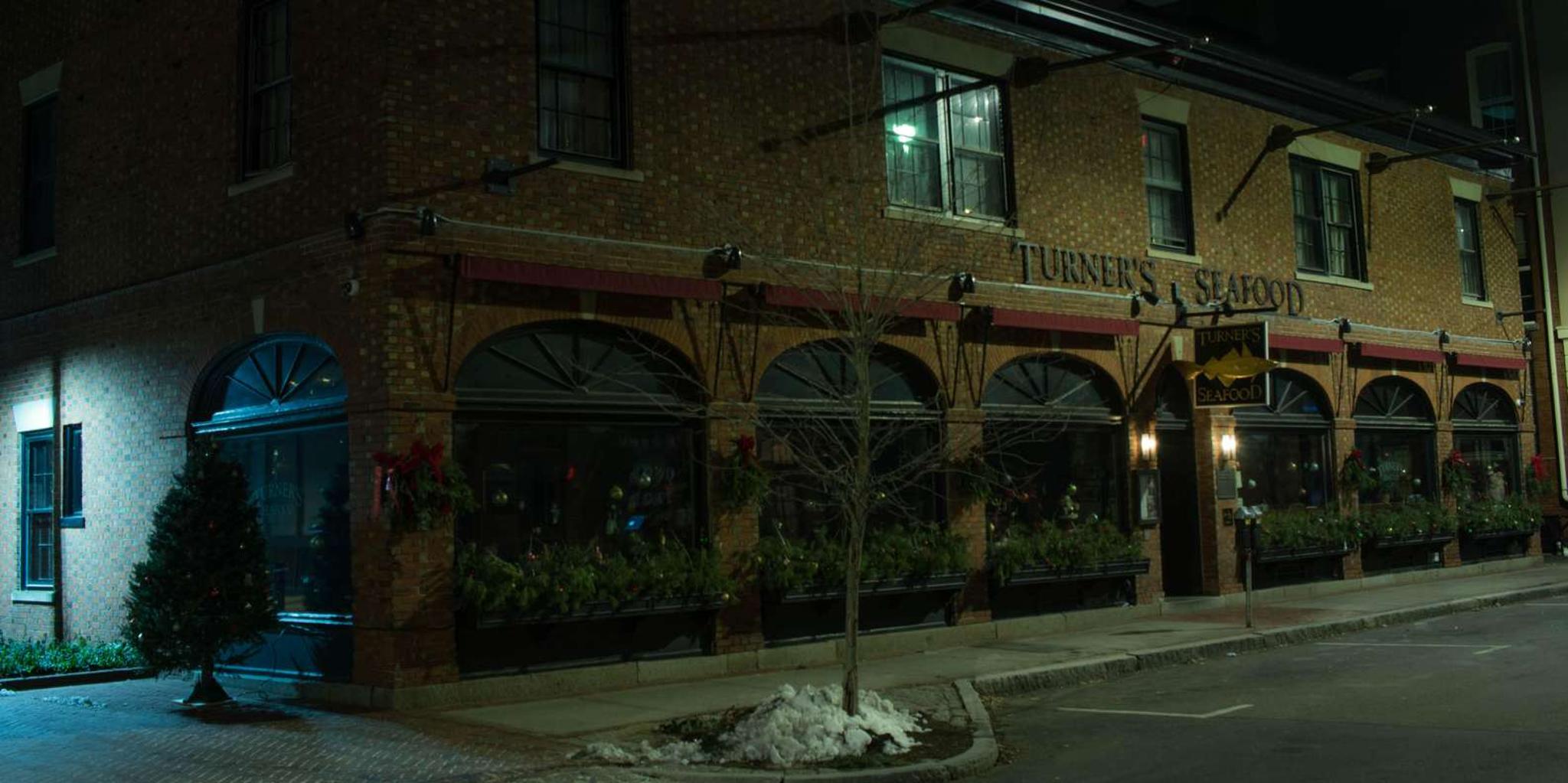 Salem Haunted Pub Crawl - Image 2
