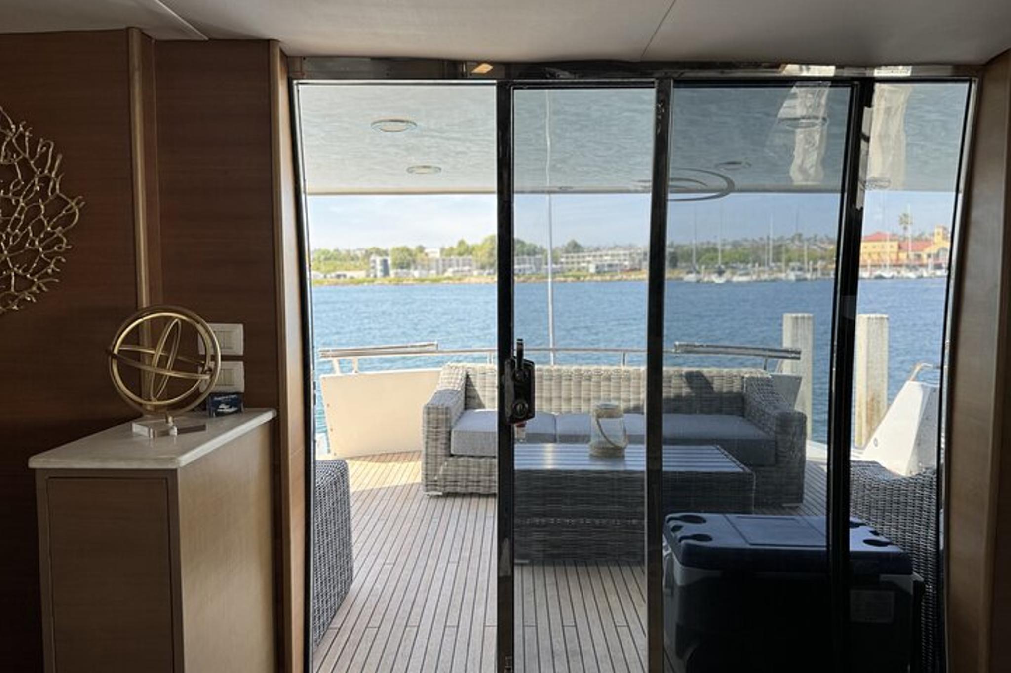Long Beach Yacht Rental 4 hr - Image 2