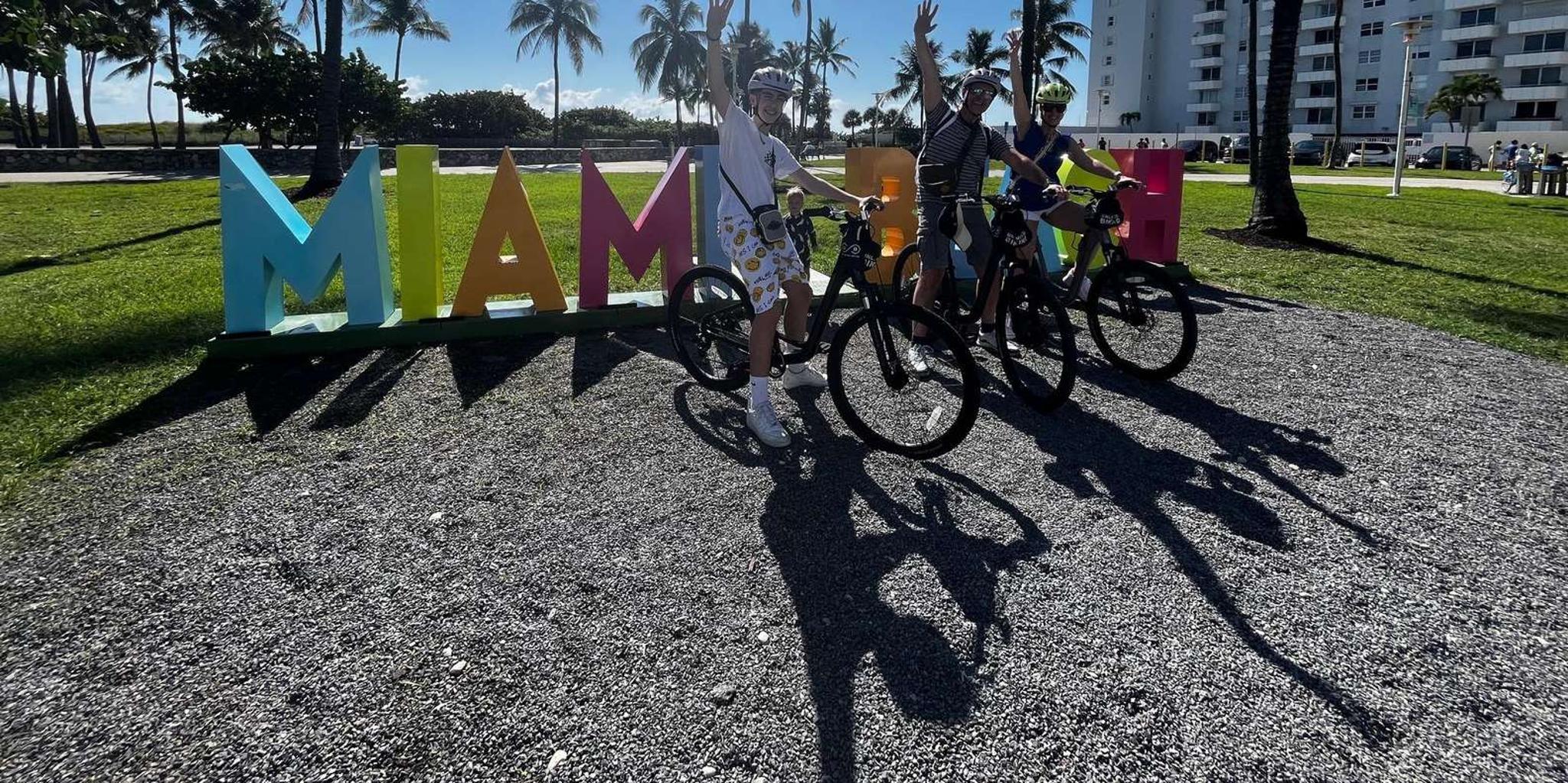 Miami Beach Bike Tour - Image 3
