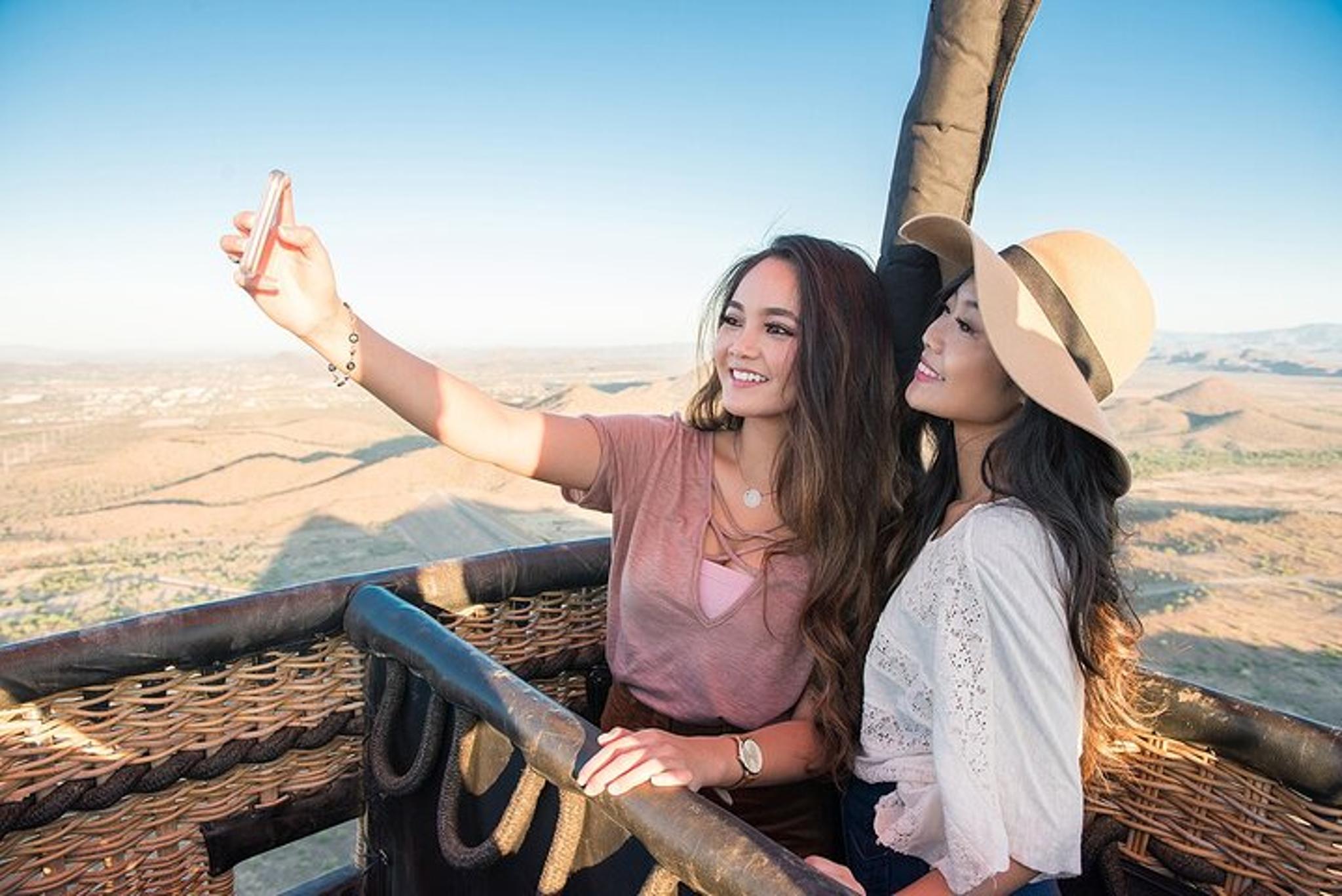 Phoenix Hot Air Balloon Ride with Bubbly - Image 2