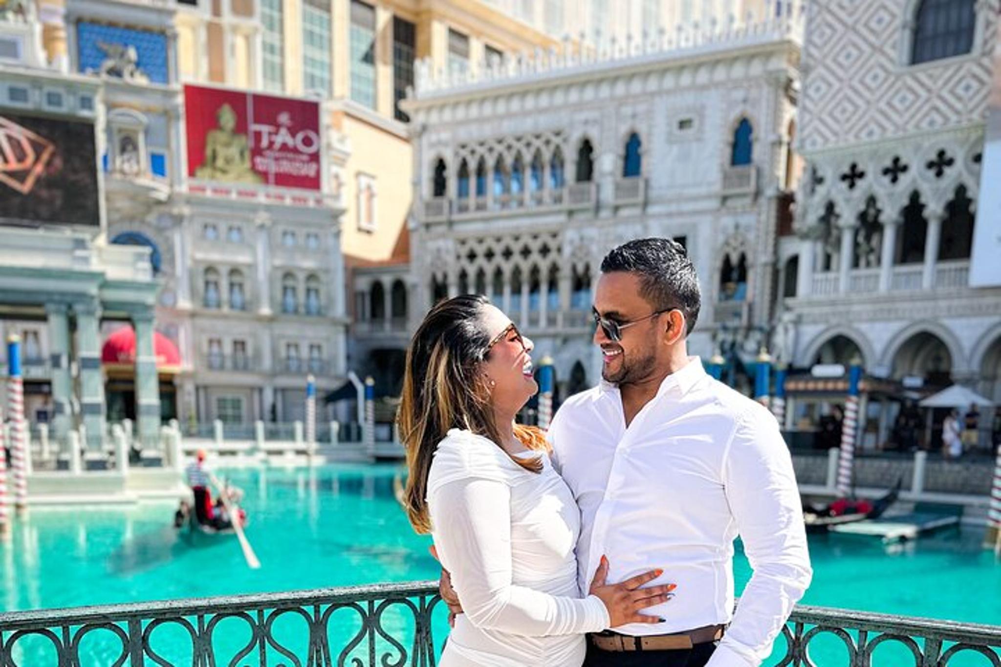 Las Vegas Strip Photo and Video Walking Tour - Image 1