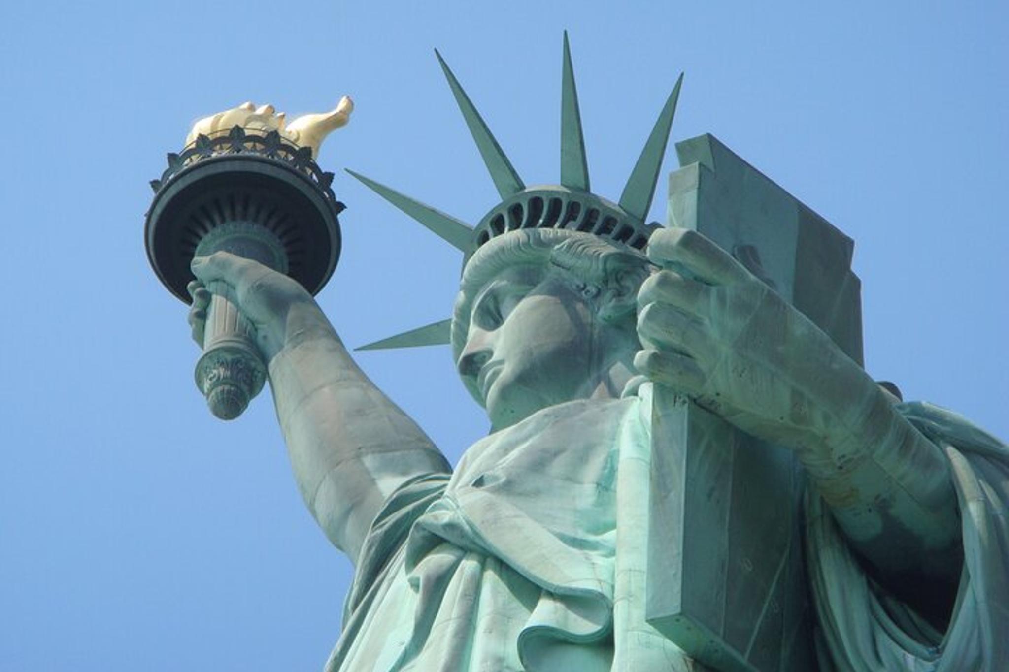 New York Statue of Liberty and 9/11 Museum Tour - Image 3