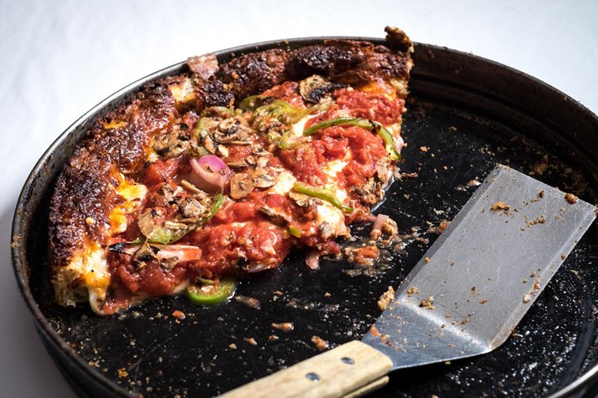 Chicago Pizza Tour West Loop 3 hr - Image 4