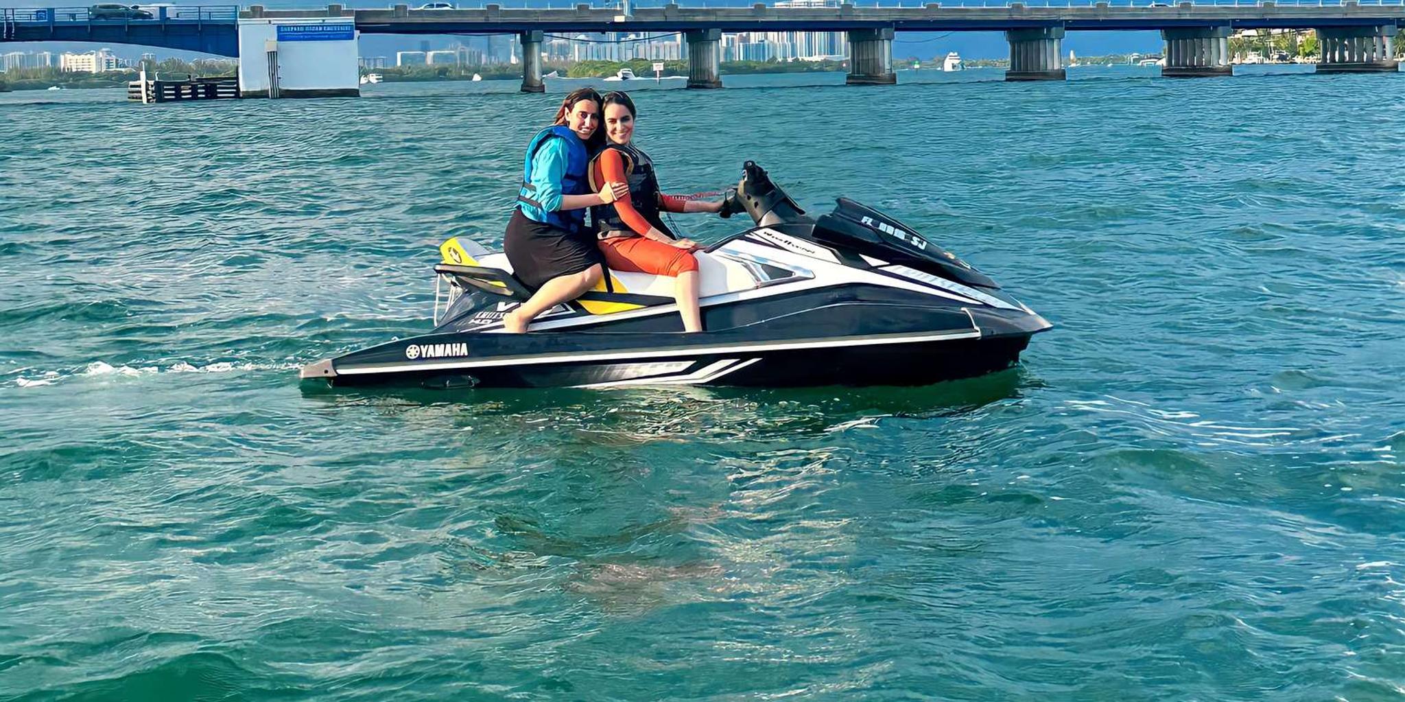 Miami Sea Adventure Jetski Rental and Boat Tour - Image 4