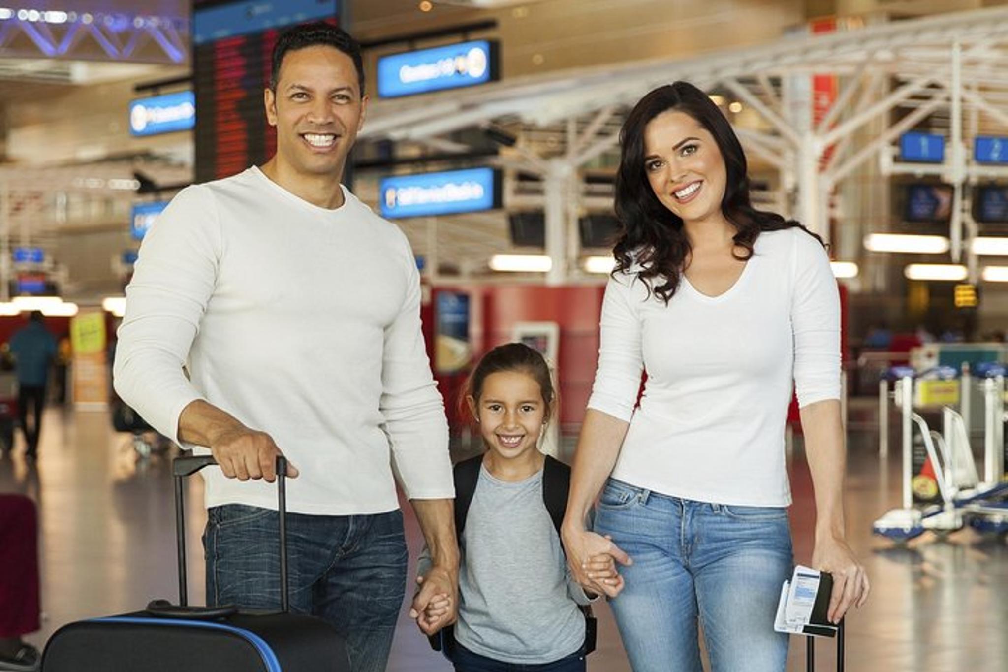 Las Vegas Hotel to Airport Limousine Transfer - Image 1