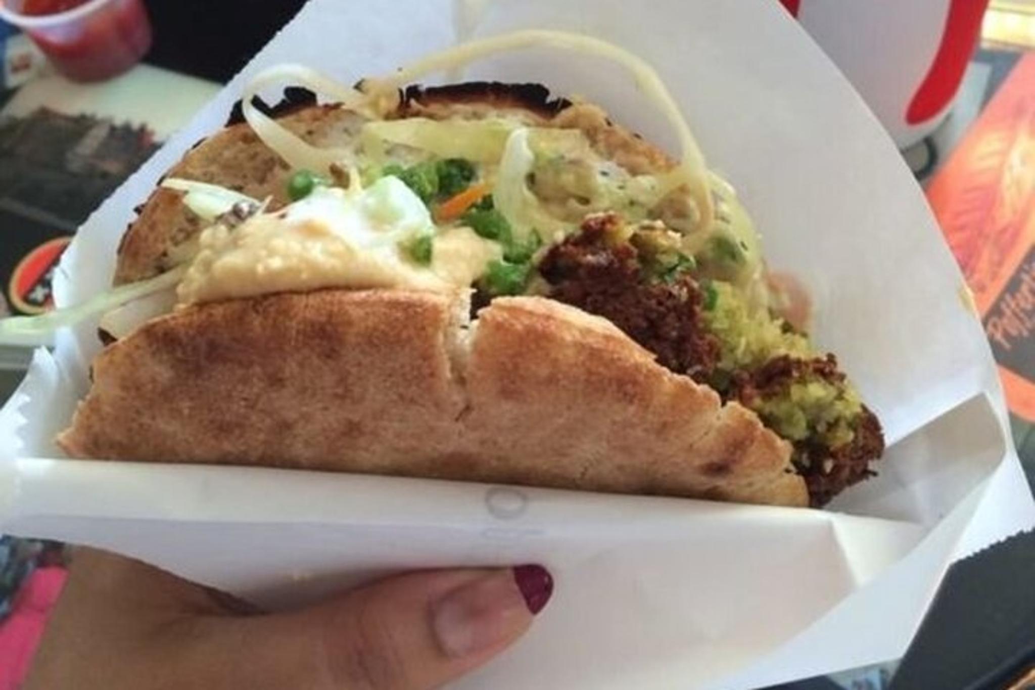 Washington D.C. Street Food Tour with Local Guide - Image 2