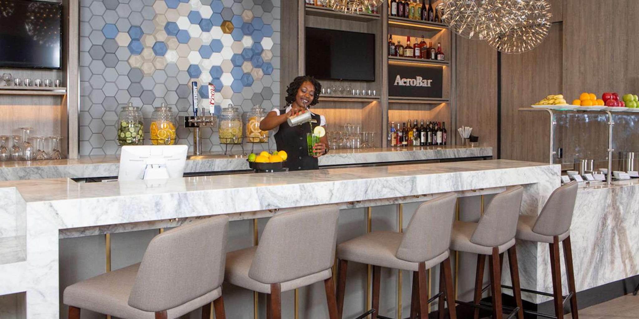 Dallas Fort Worth Airport Lounge Entry - Image 3