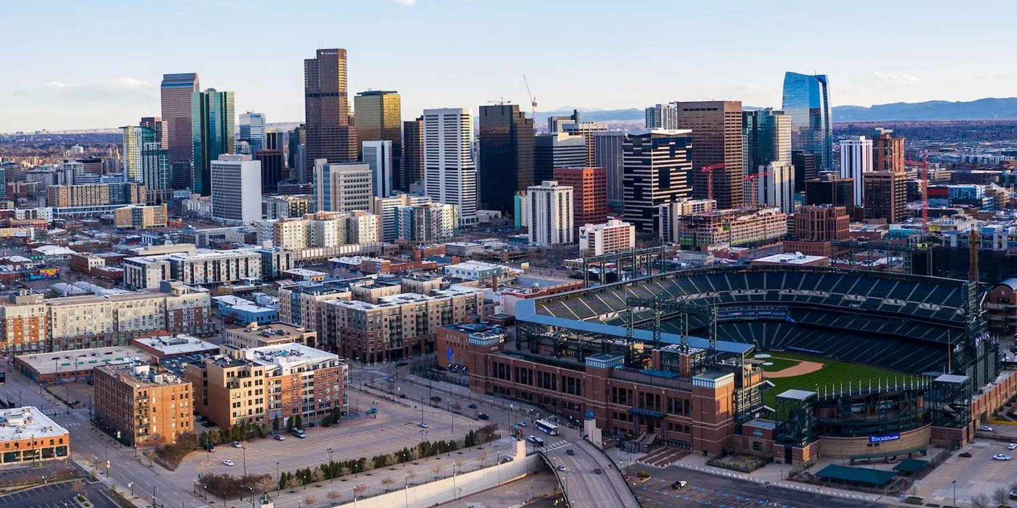 Denver Airport Private Transfer to Downtown - Image 5