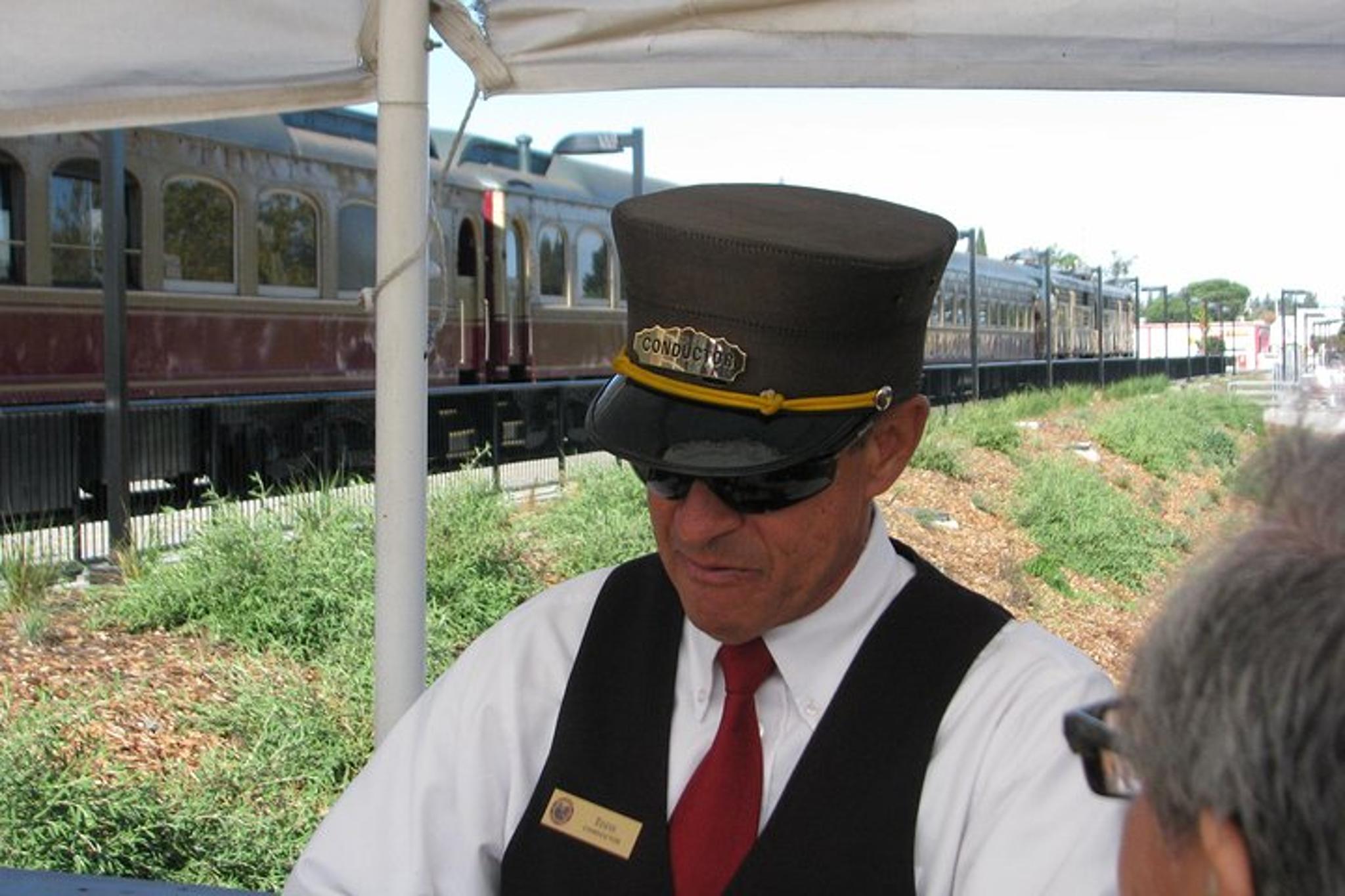 San Francisco Napa Wine Train Dining Experience - Image 5