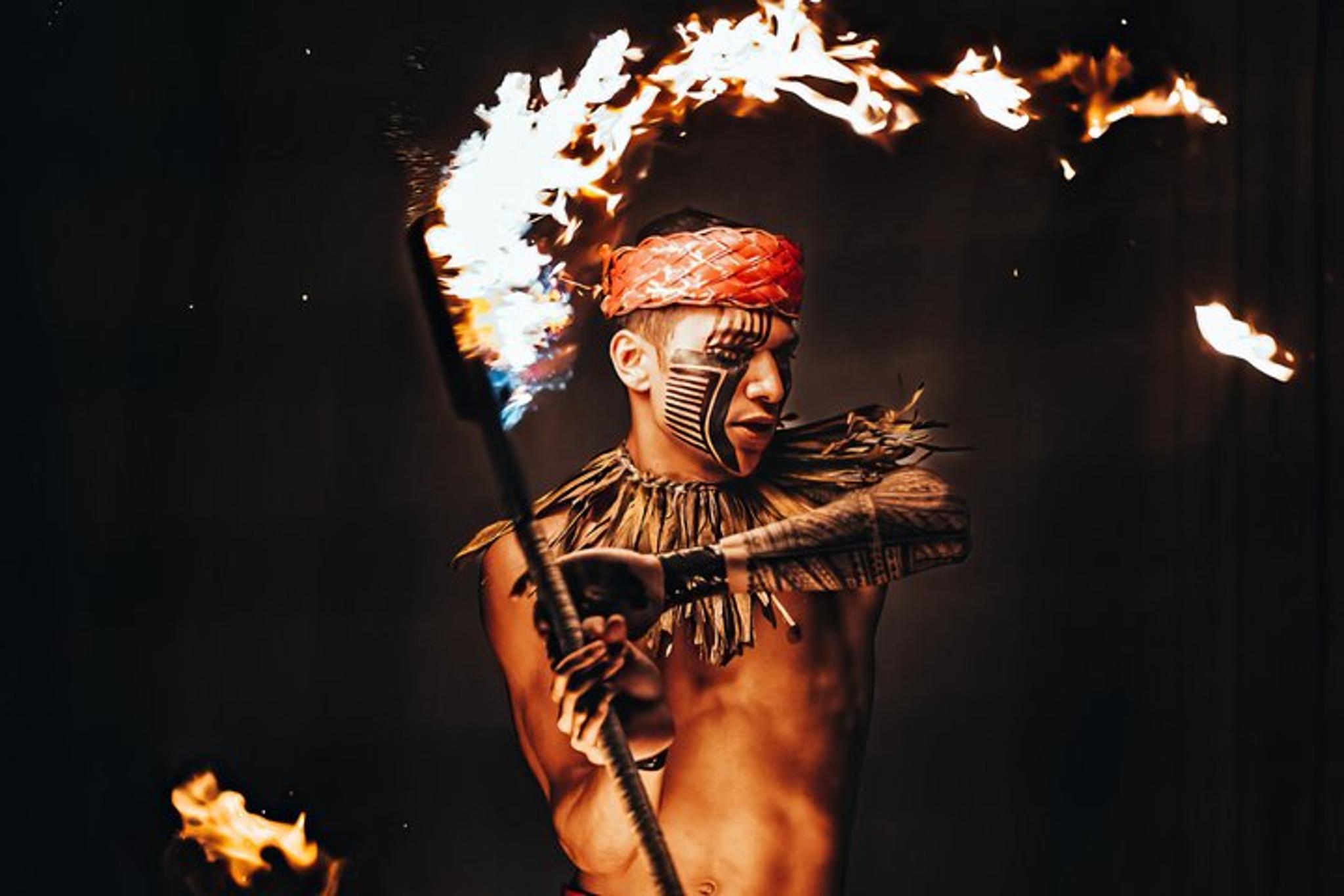 Waikiki Luau with Dinner Buffet and Cultural Activities - Image 4