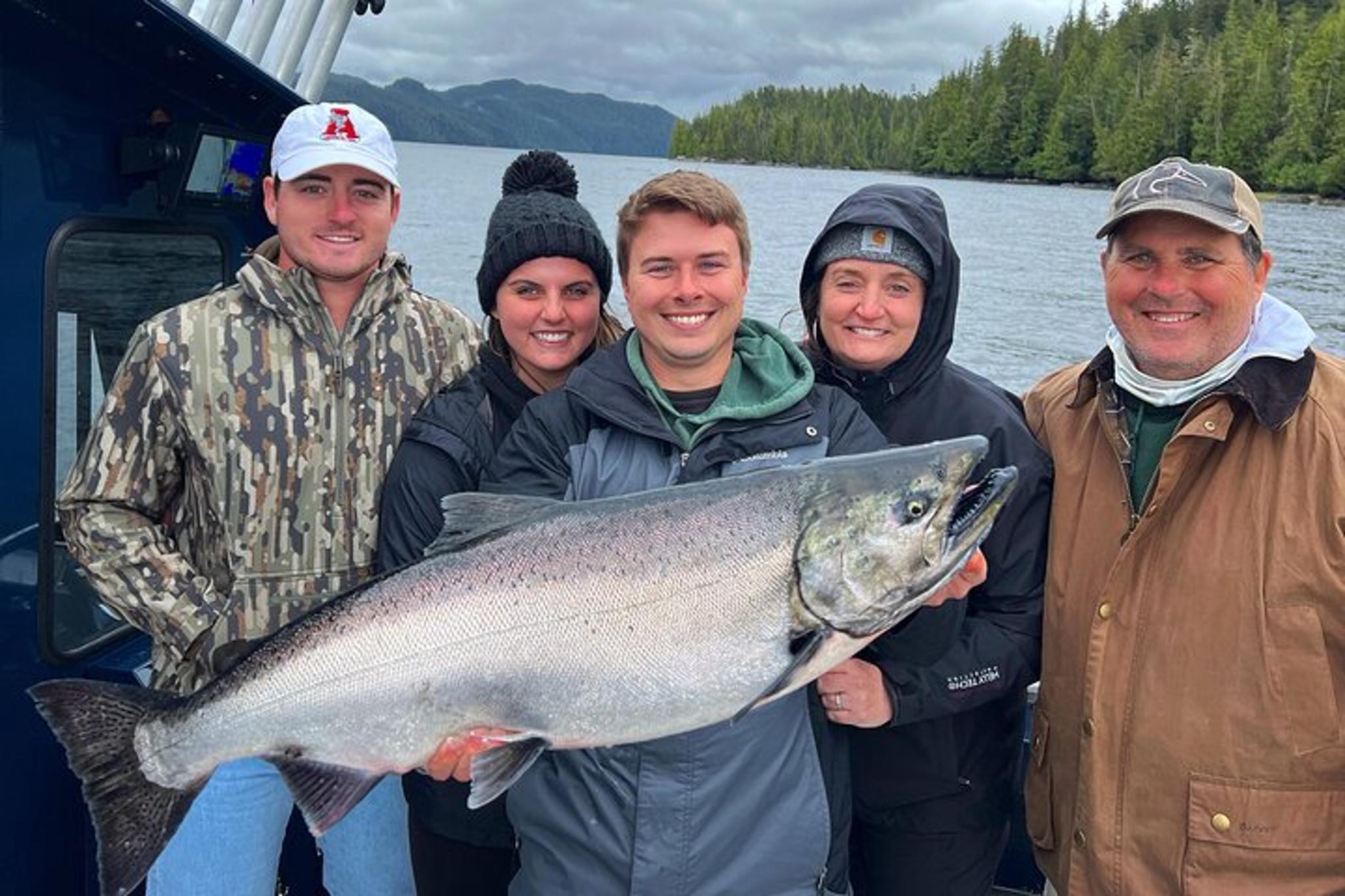 Ketchikan Salmon Fishing & Wildlife Tour 4hr - Image 3