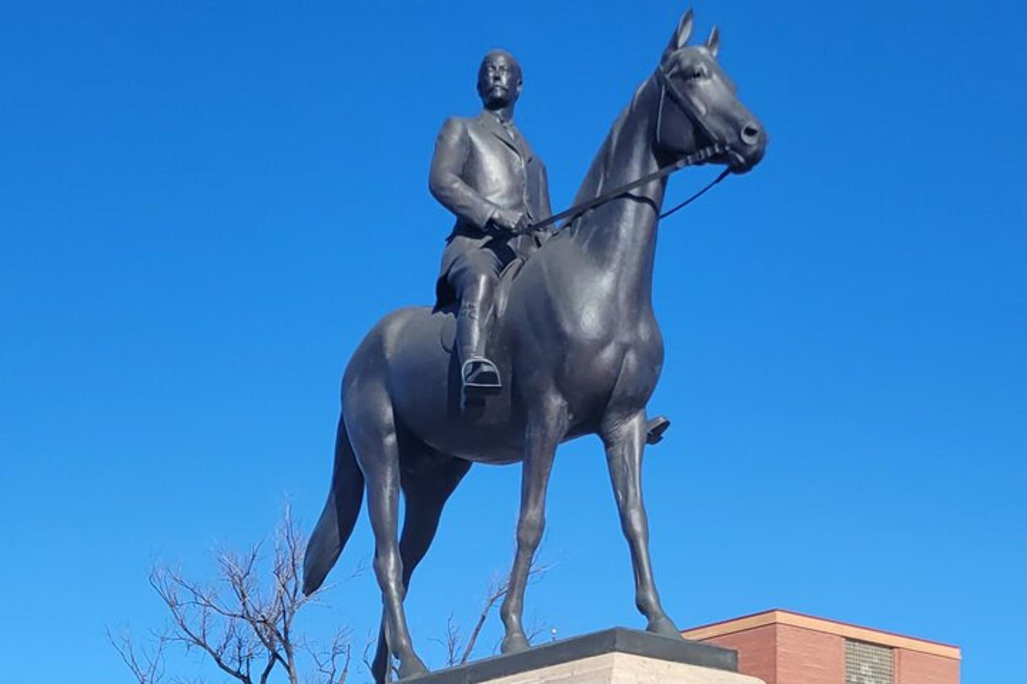Colorado Springs Historic Walking Tour - Image 3