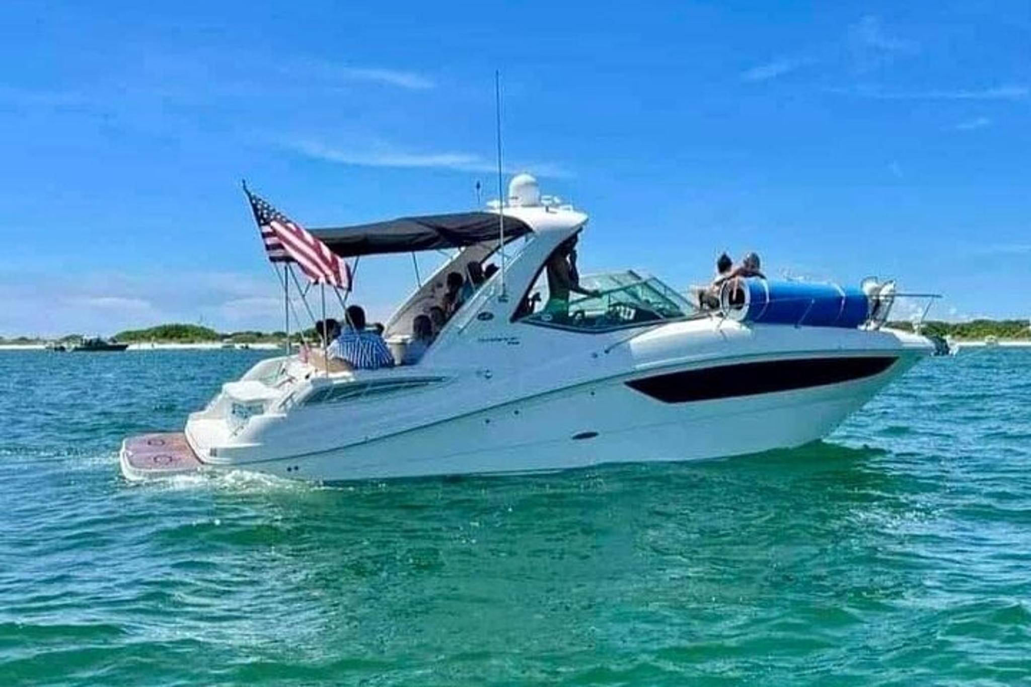 St. Petersburg Yacht Cruise to Shell Key - Image 4
