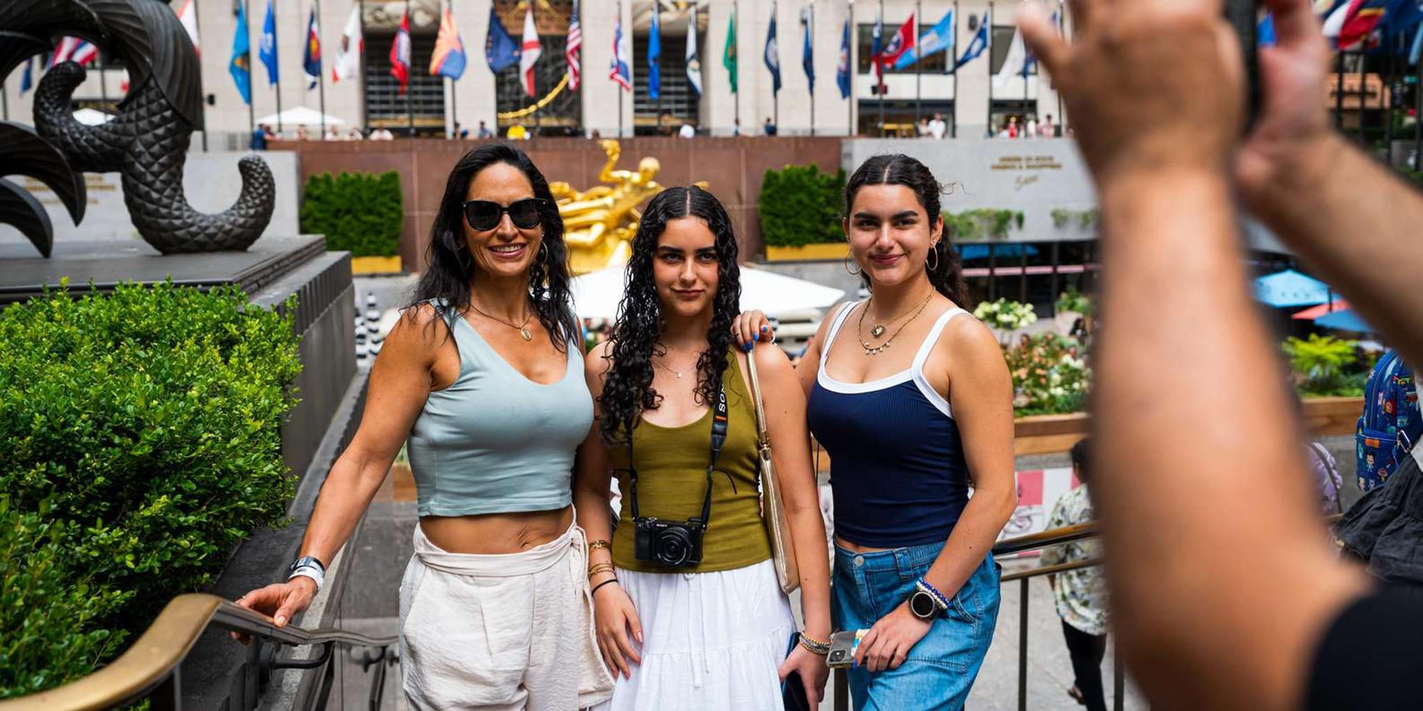 New York City Half-Day Bus Tour - Image 3