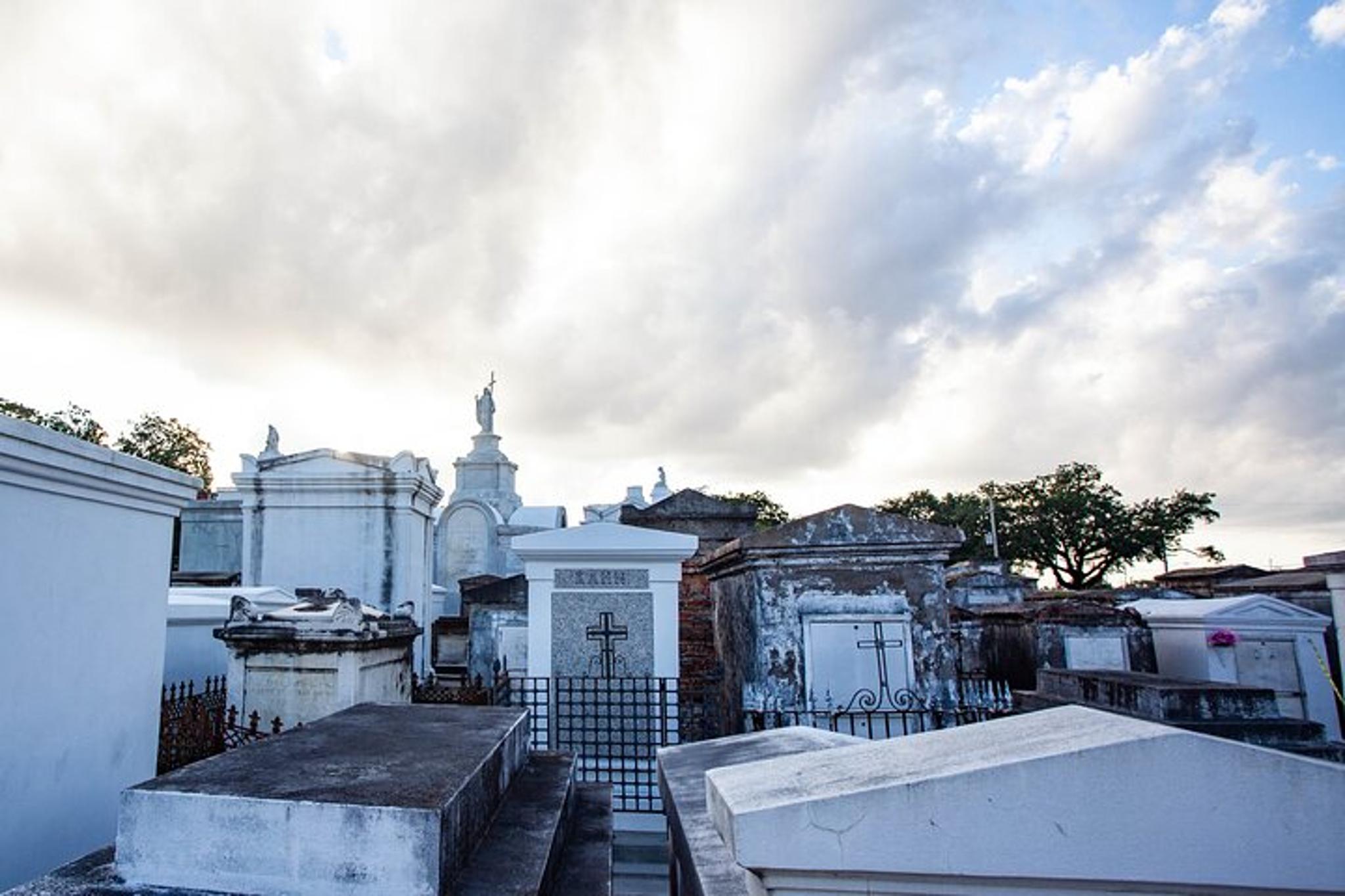 New Orleans St. Louis Cemetery No. 1 Walking Tour - Image 3
