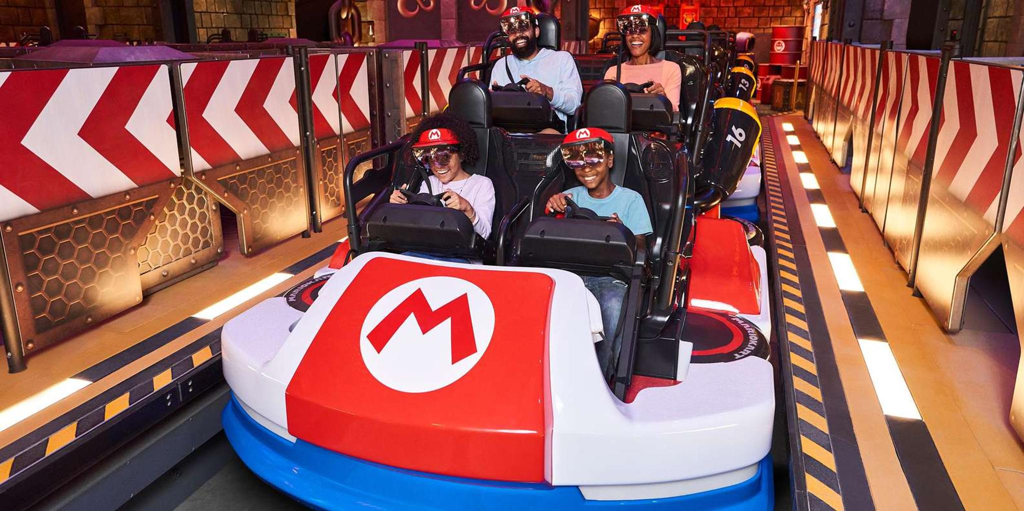 Hollywood Universal Studios VIP Tour 1 hr - Image 2
