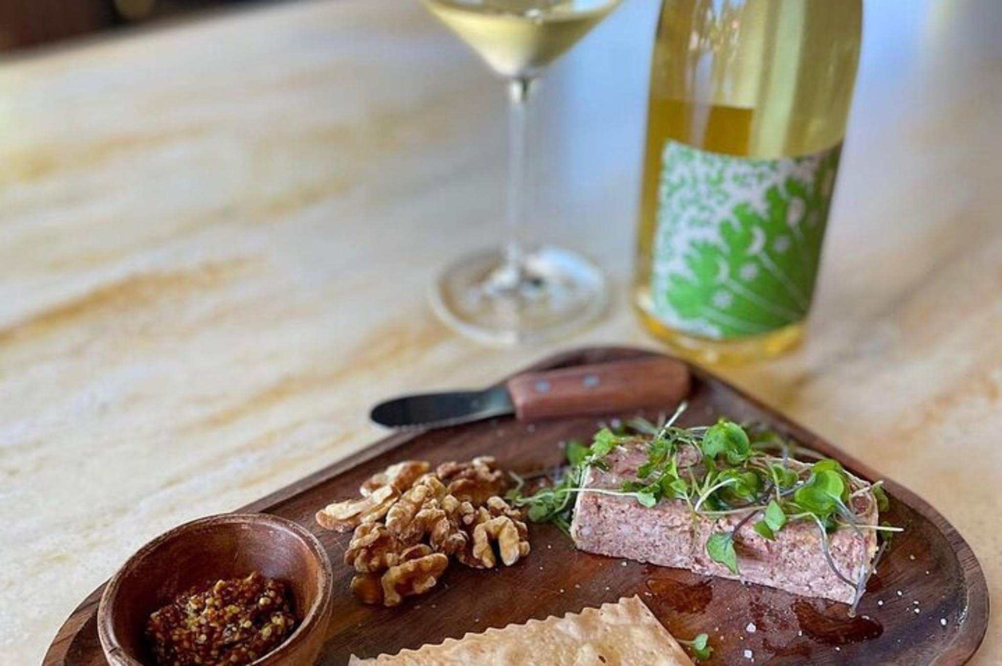 Napa Wine Pairing Tour with Sommelière - Image 6