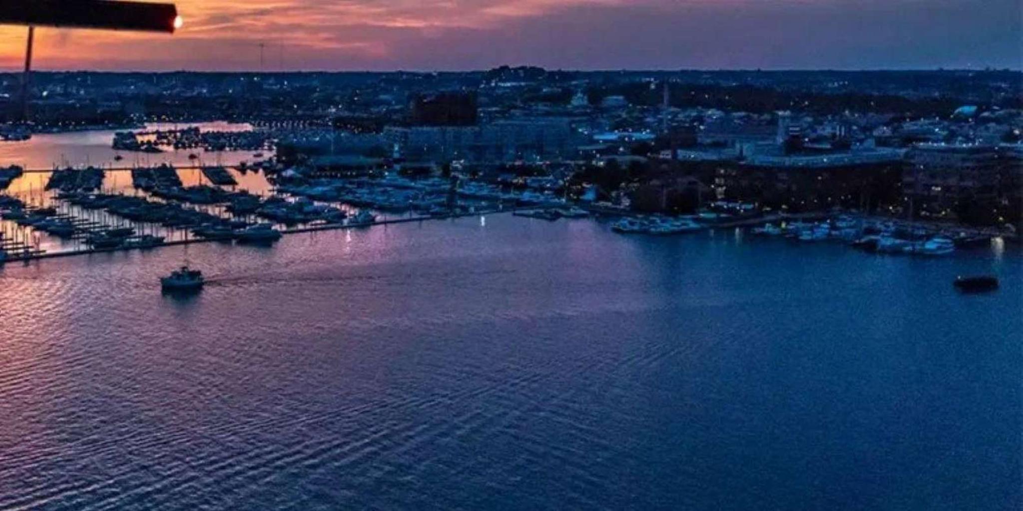 Baltimore Helicopter Tour Over Skyline & Harbor - Image 3