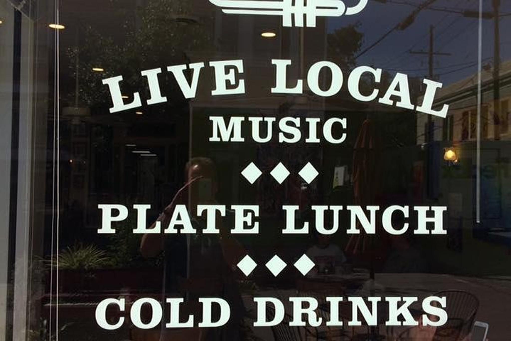 New Orleans Backstage Music Tour with Musician Meet-and-Greets - Image 3