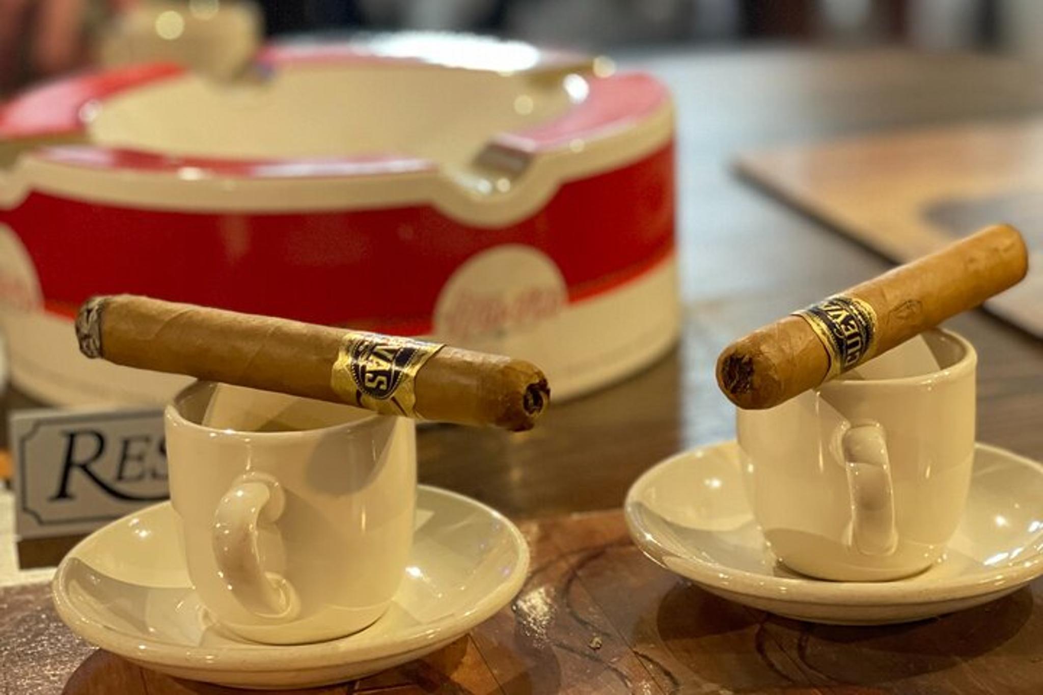 Miami Cigar & Rum Tasting Experience - Image 6