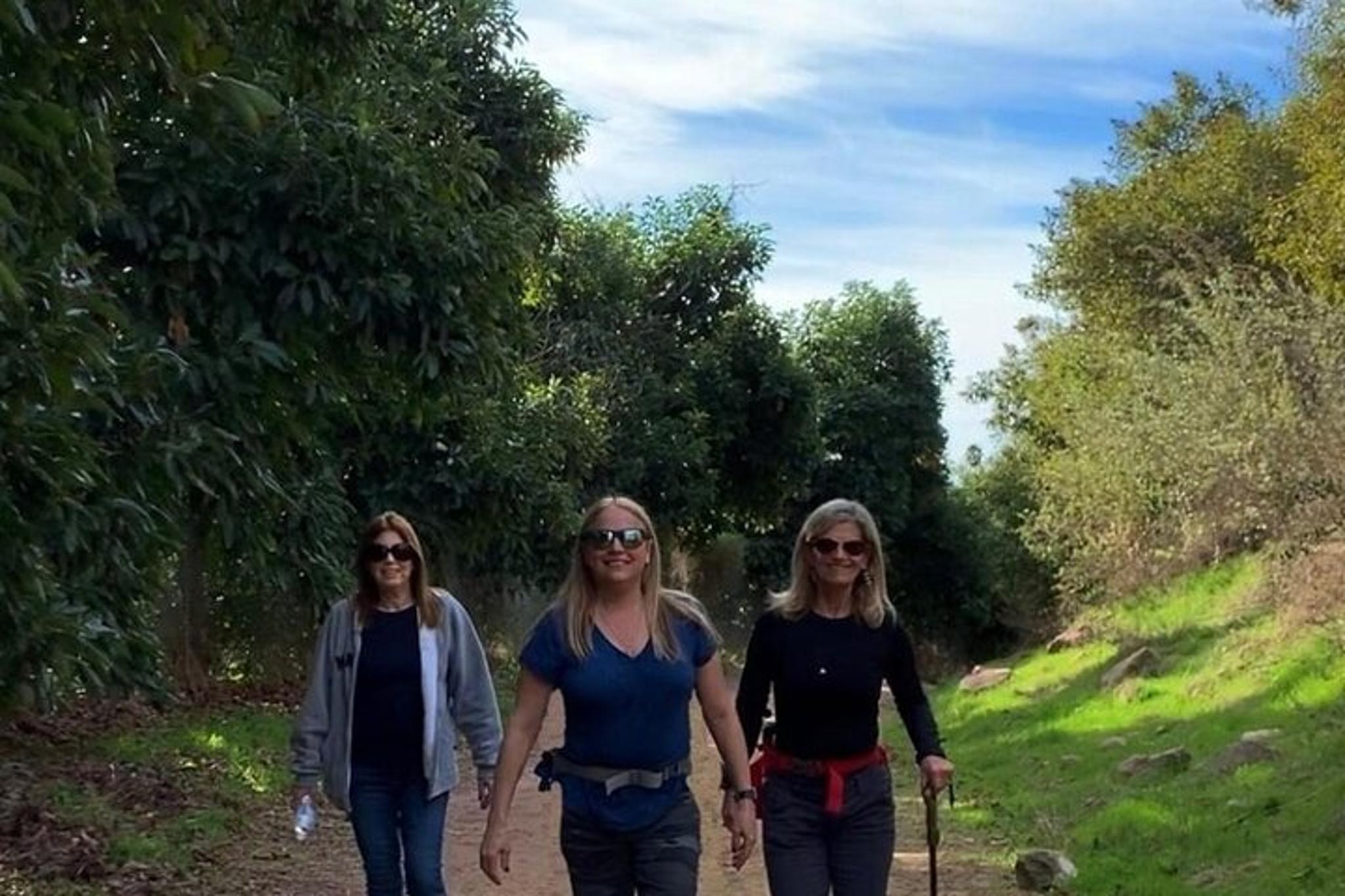 Ojai Hiking Experience - Image 4