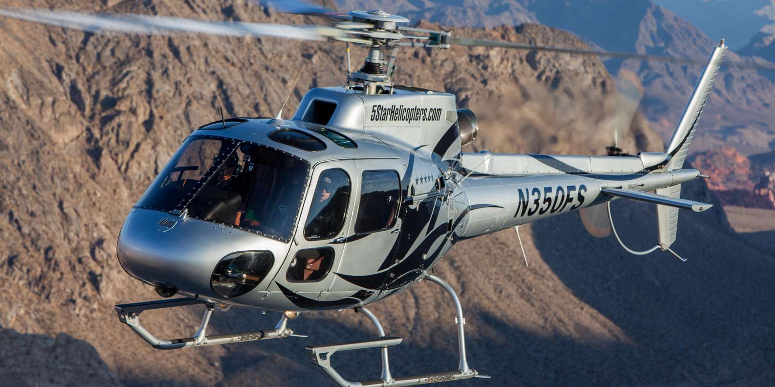 Las Vegas Grand Canyon Helicopter Tour with Eagle Point Landing - Image 3
