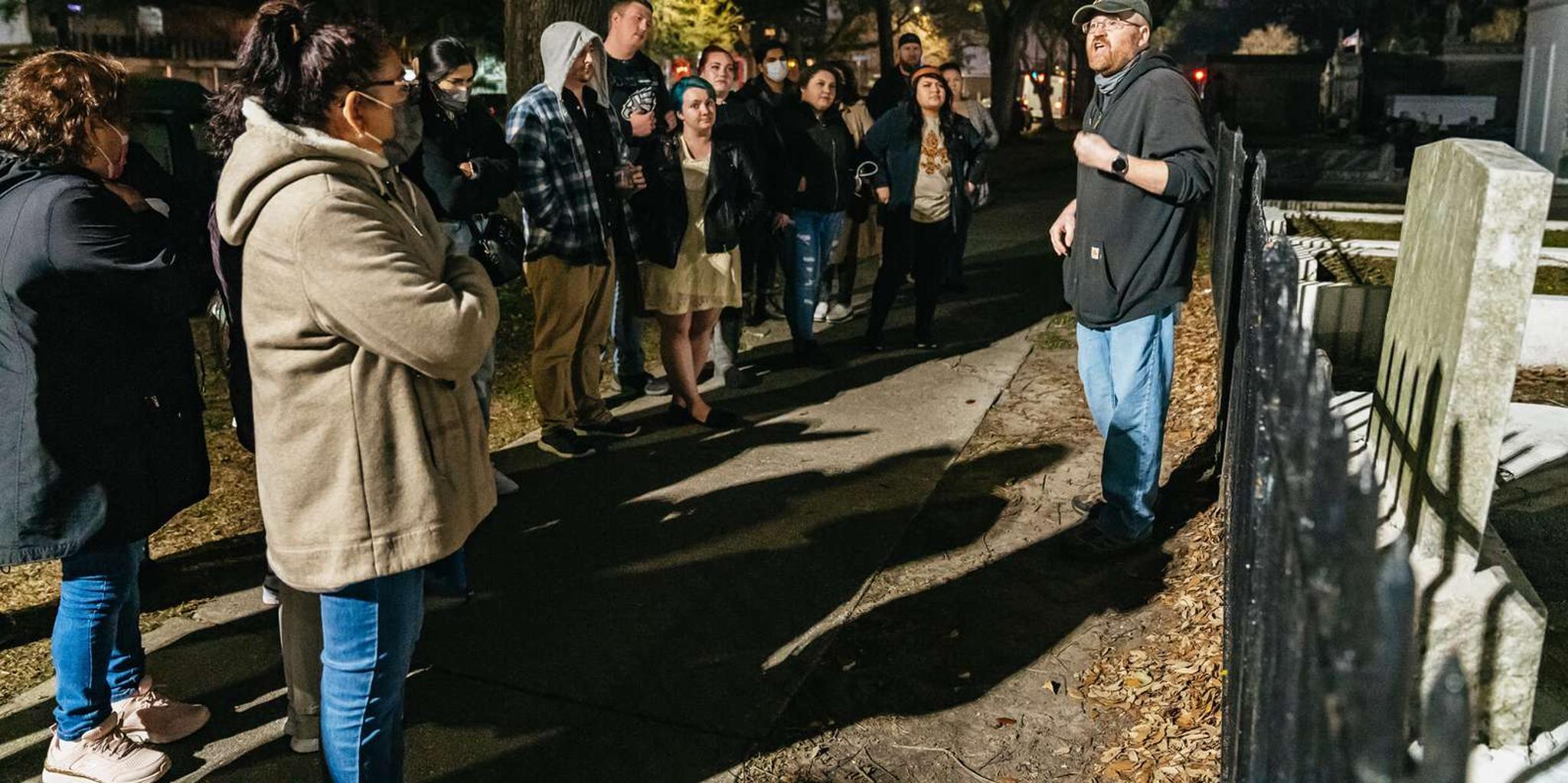 New Orleans Cemetery Bus Tour at Dark - Image 5