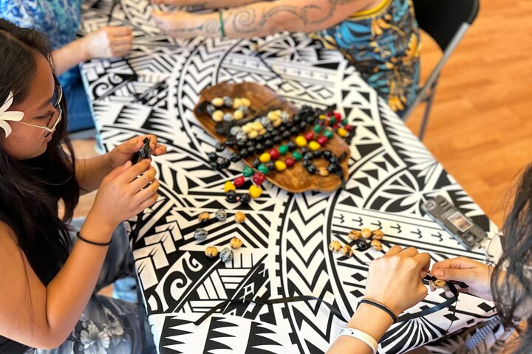 Maui Kukui Nut Bracelet Workshop - Image 2