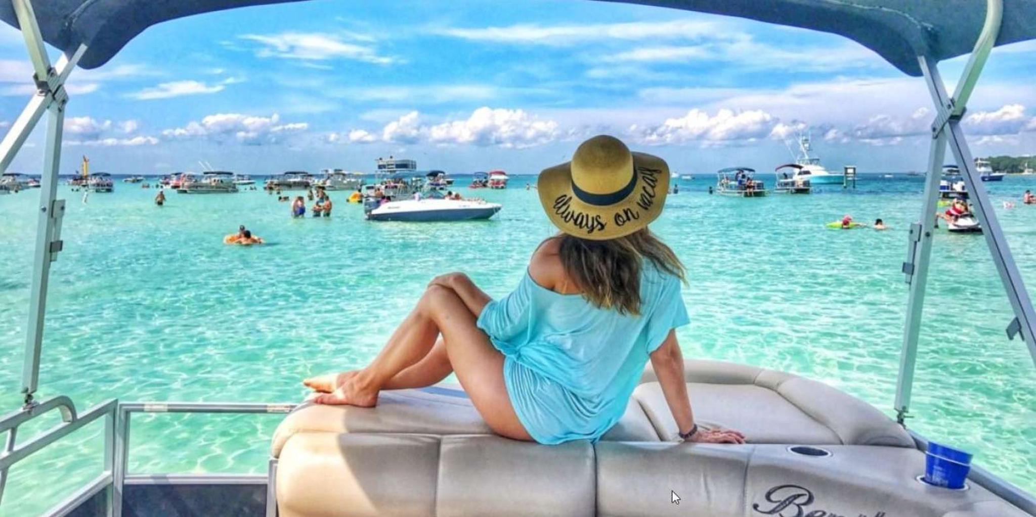 Destin Self-Driving Pontoon Rental 4 Hours