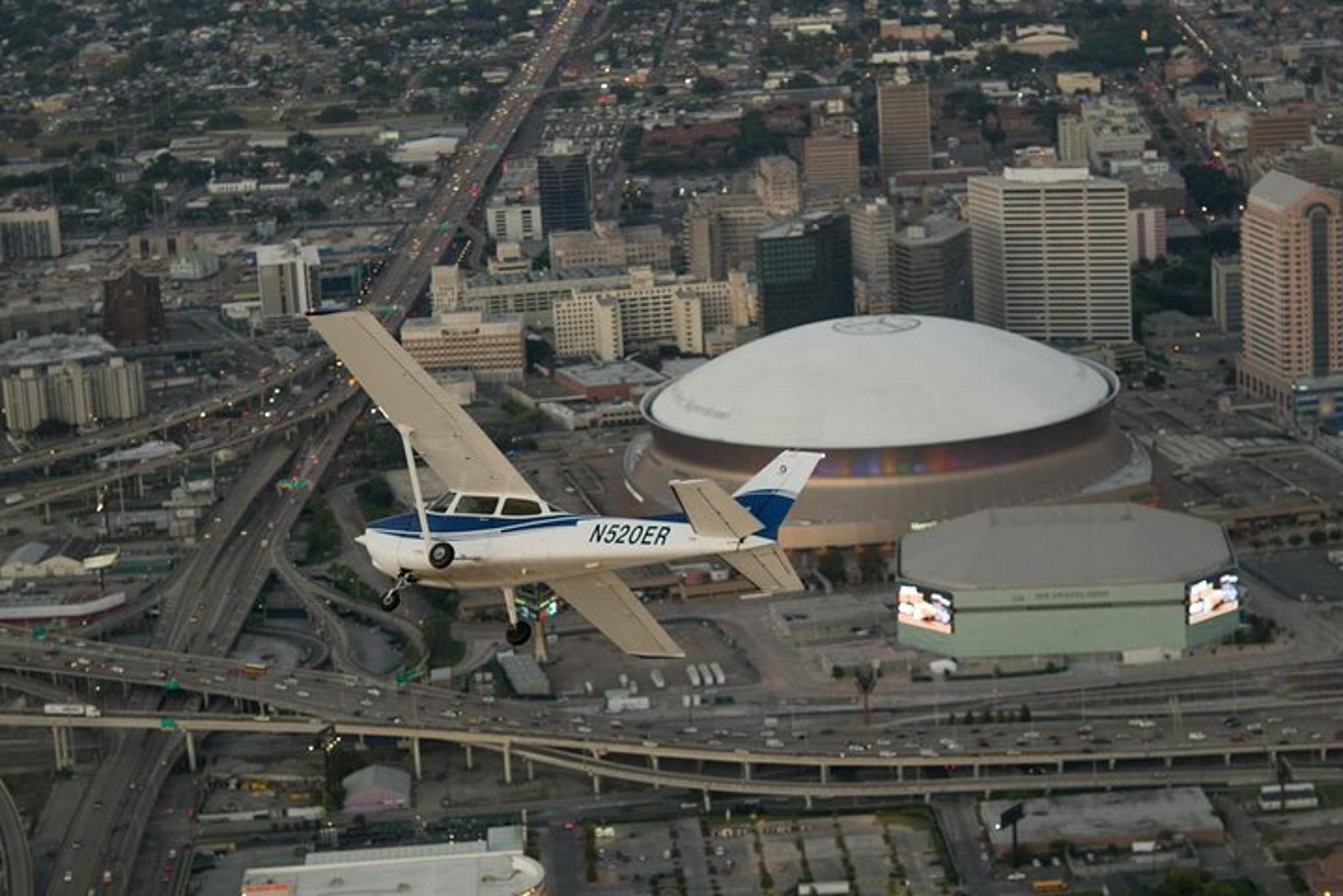 New Orleans Plane Flying Experience 50 min - Image 3