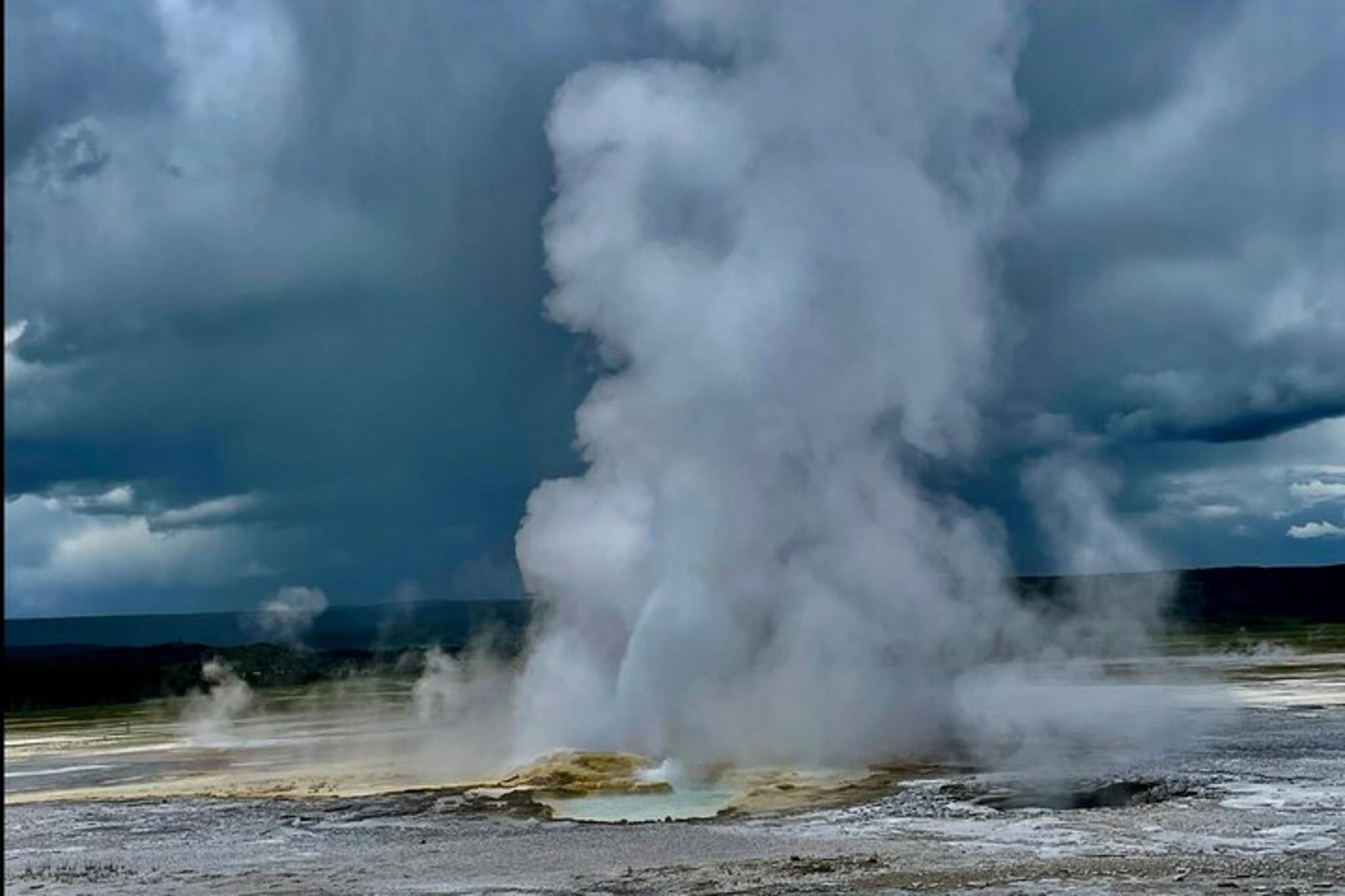 West Yellowstone Private Jeep Tour with Lunch - Image 5