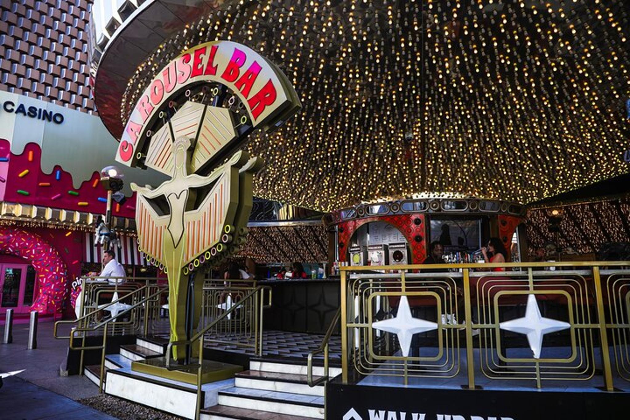 Las Vegas Walking Tour with Mob Museum Ticket - Image 2