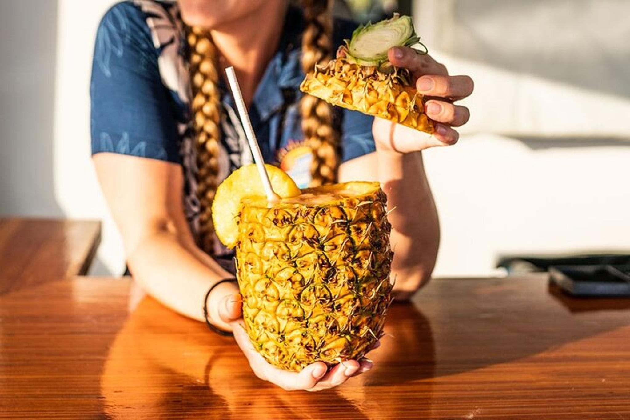 Honolulu Sunset Dinner Cruise - Image 4