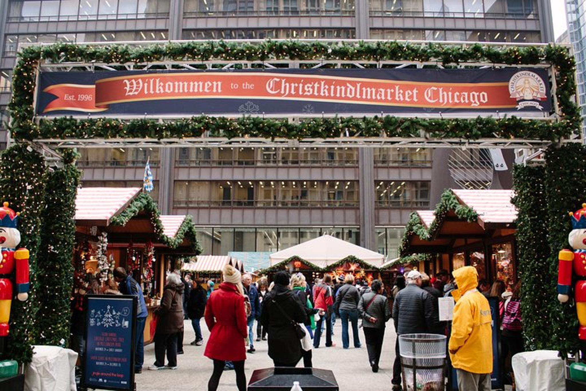 Chicago Christmas Tree Crawl - Image 5